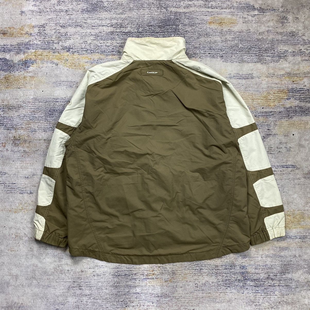 Nike ACG vintage nike acg jacket Size US L / EU 52-54 / 3 - 3 Thumbnail