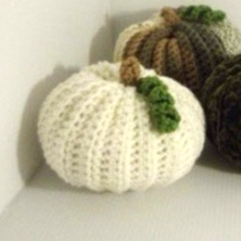 Handmade NWT Multicolor Handmade Crocheted Pumpkin Set of 3 by Dawny Size ONE SIZE - 2 Thumbnail