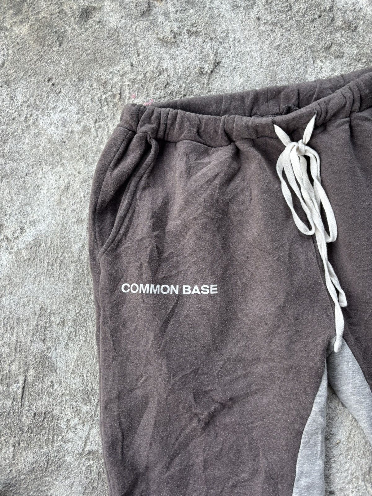 Number (N)ine Number Nine x Common Base Sweatpants Size US 30 / EU 46 - 3 Thumbnail