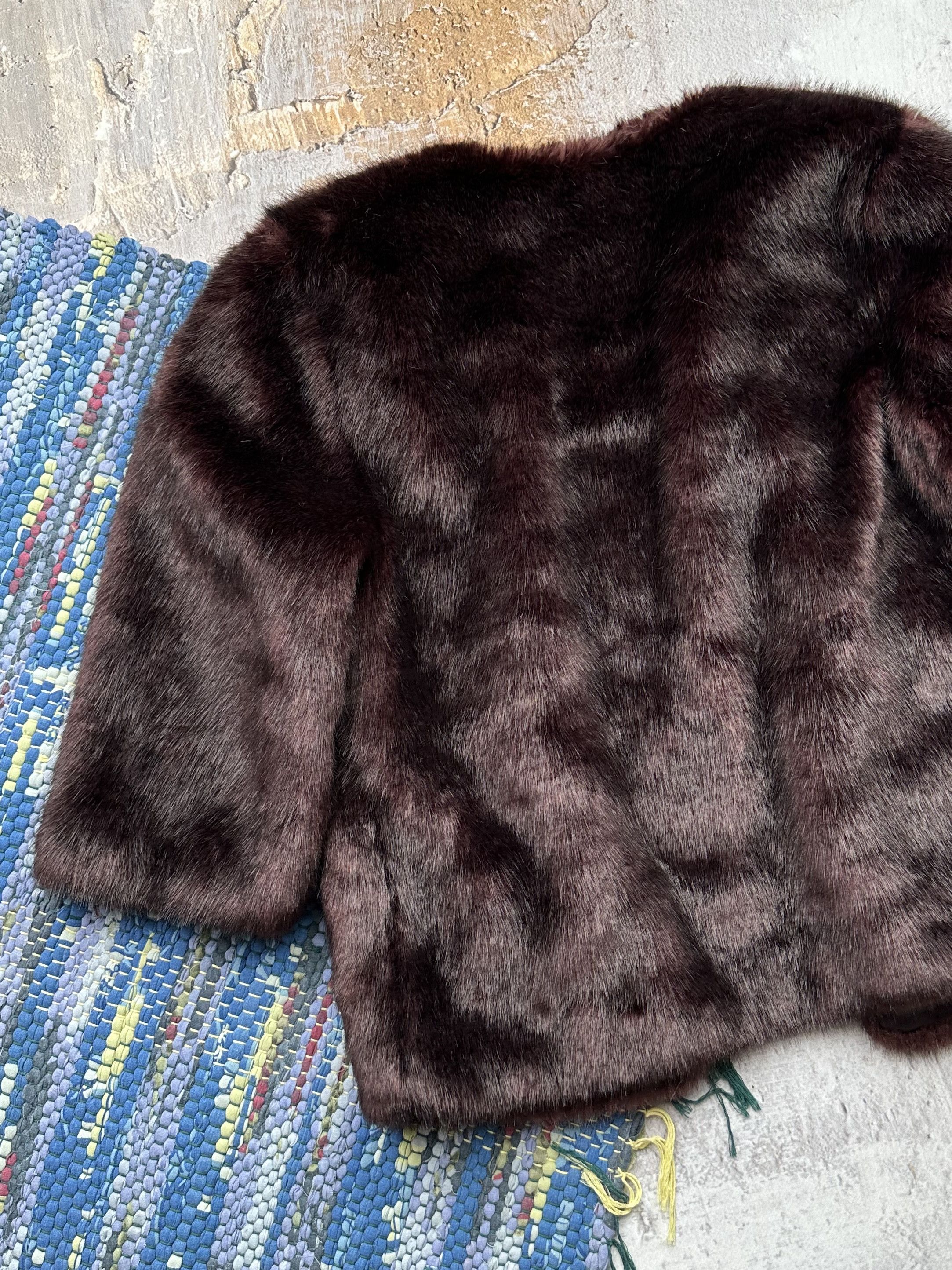 Japanese Brand Vintage Faux Fur Coat A367D15(462) Size S / US 4 / IT 40 - 6 Thumbnail
