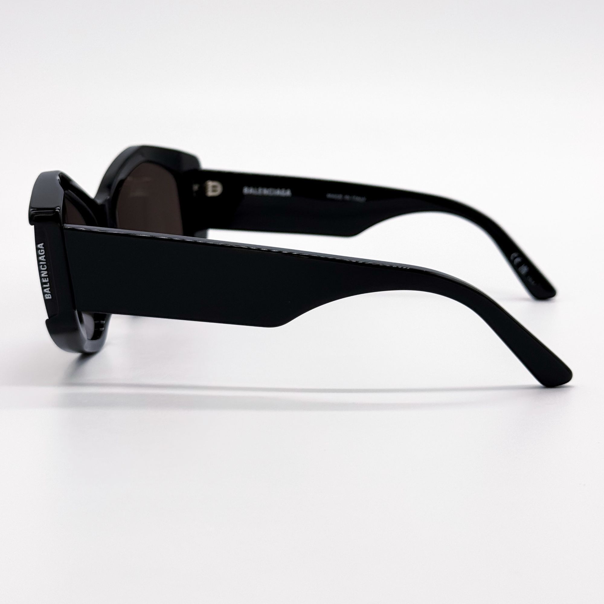 Balenciaga NEW BALENCIAGA BB0302S 001 SUNGLASSES BLACK WOMEN EYEWEAR Size ONE SIZE - 6 Thumbnail