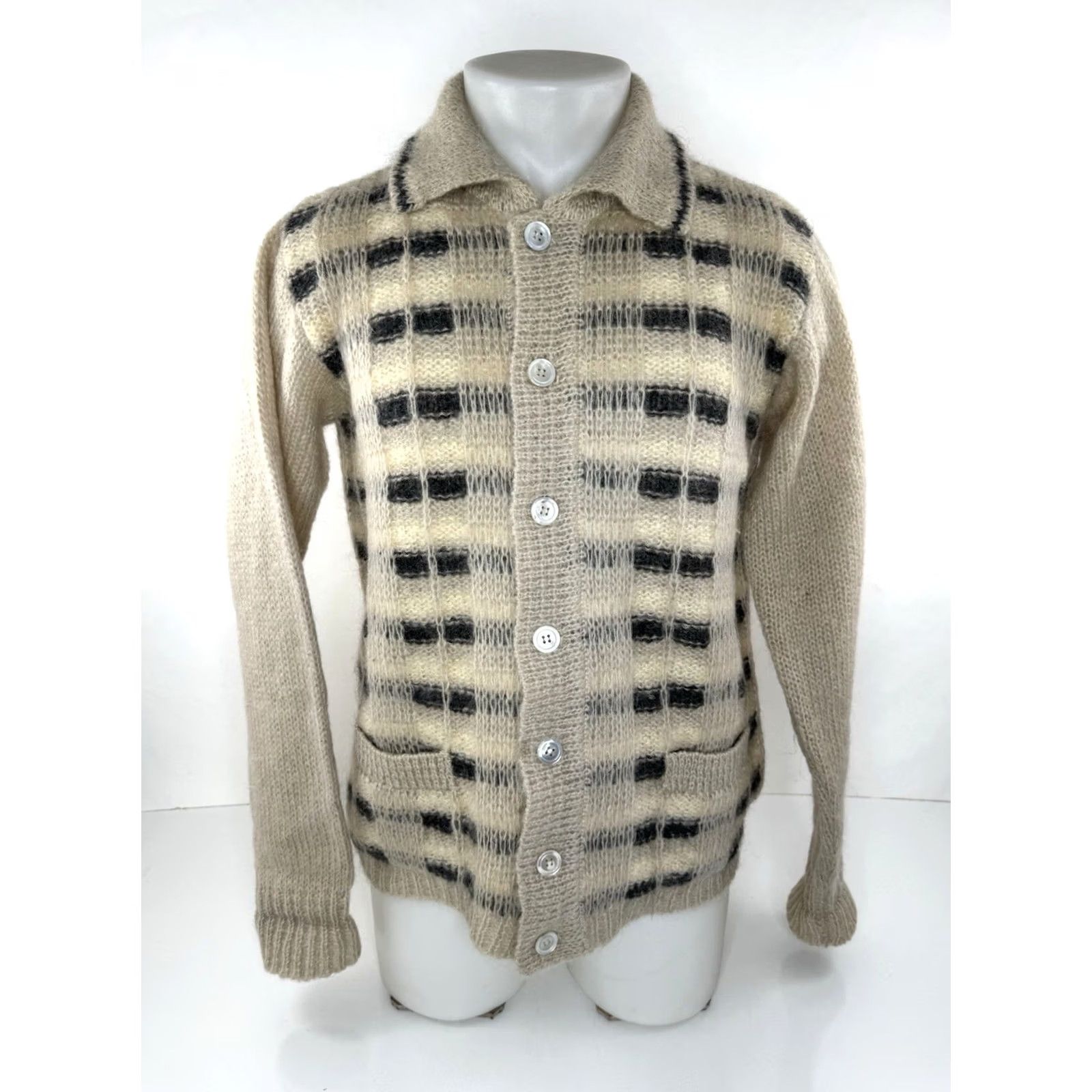 Neiman Marcus VINTAGE Neiman Marcus Cardigan Sweater Mens M Collared Wool Mohair Beige / Gray EXC Size US M / EU 48-50 / 2 - 2 Thumbnail
