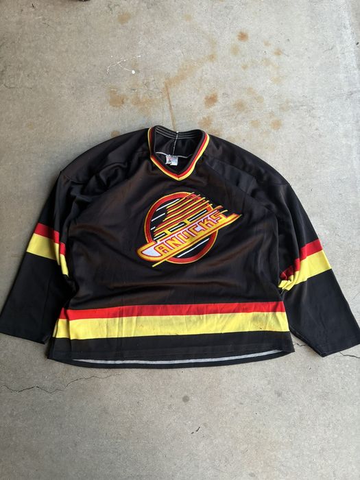 Vancouver canucks 90s jersey hot sale