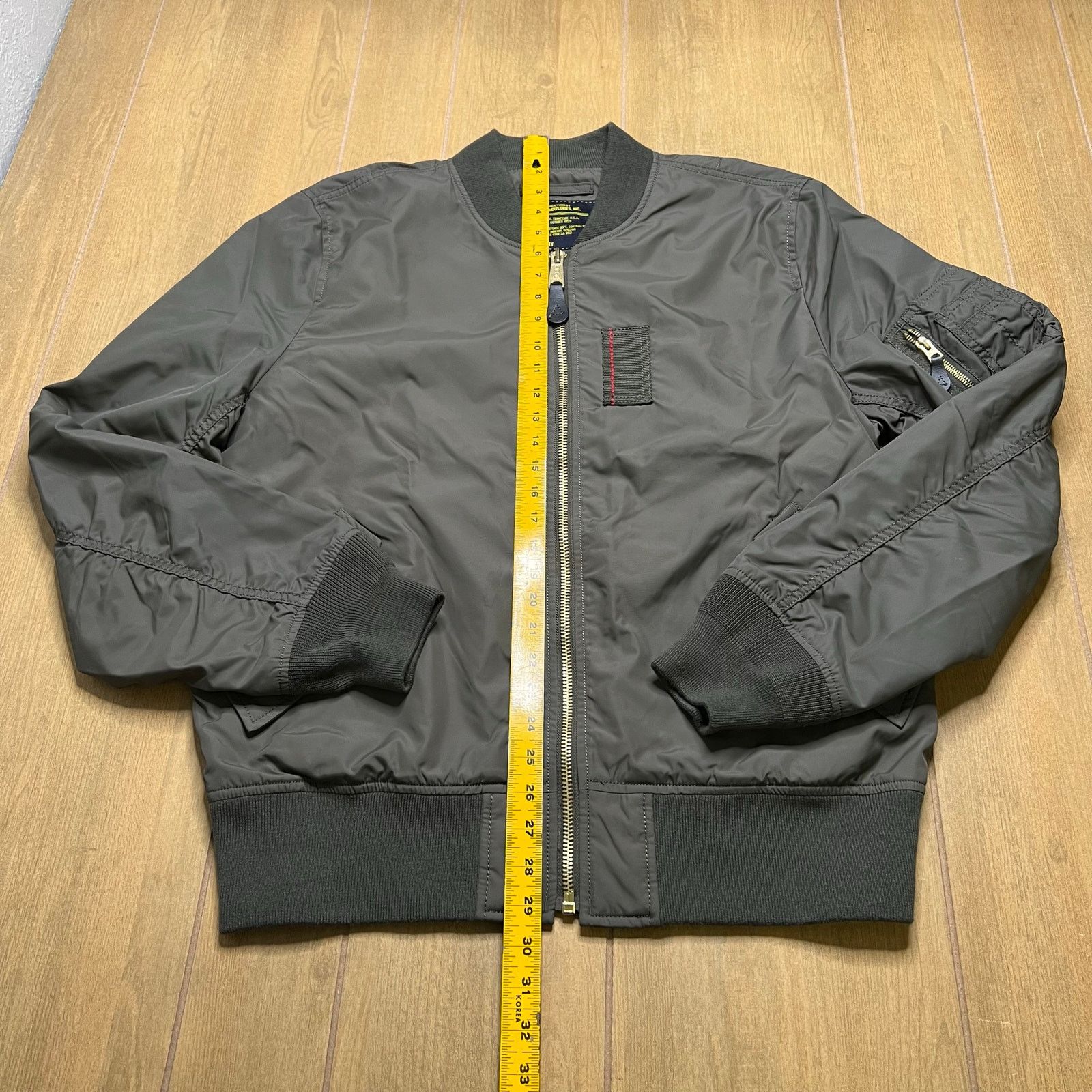 Alpha Industries ALPHA INDUSTRIES MENS BOMBER MILITARY STYLE JACKET GREEN XL Size US XL / EU 56 / 4 - 10 Thumbnail