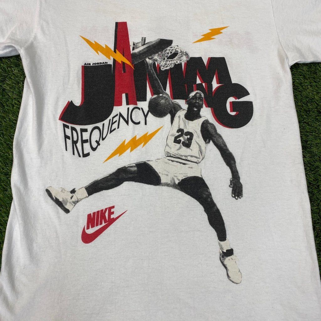 Nike Vintage Nike Air Jordan "Jamming Radio Frequency" Shirt, M Size US M / EU 48-50 / 2 - 5 Thumbnail