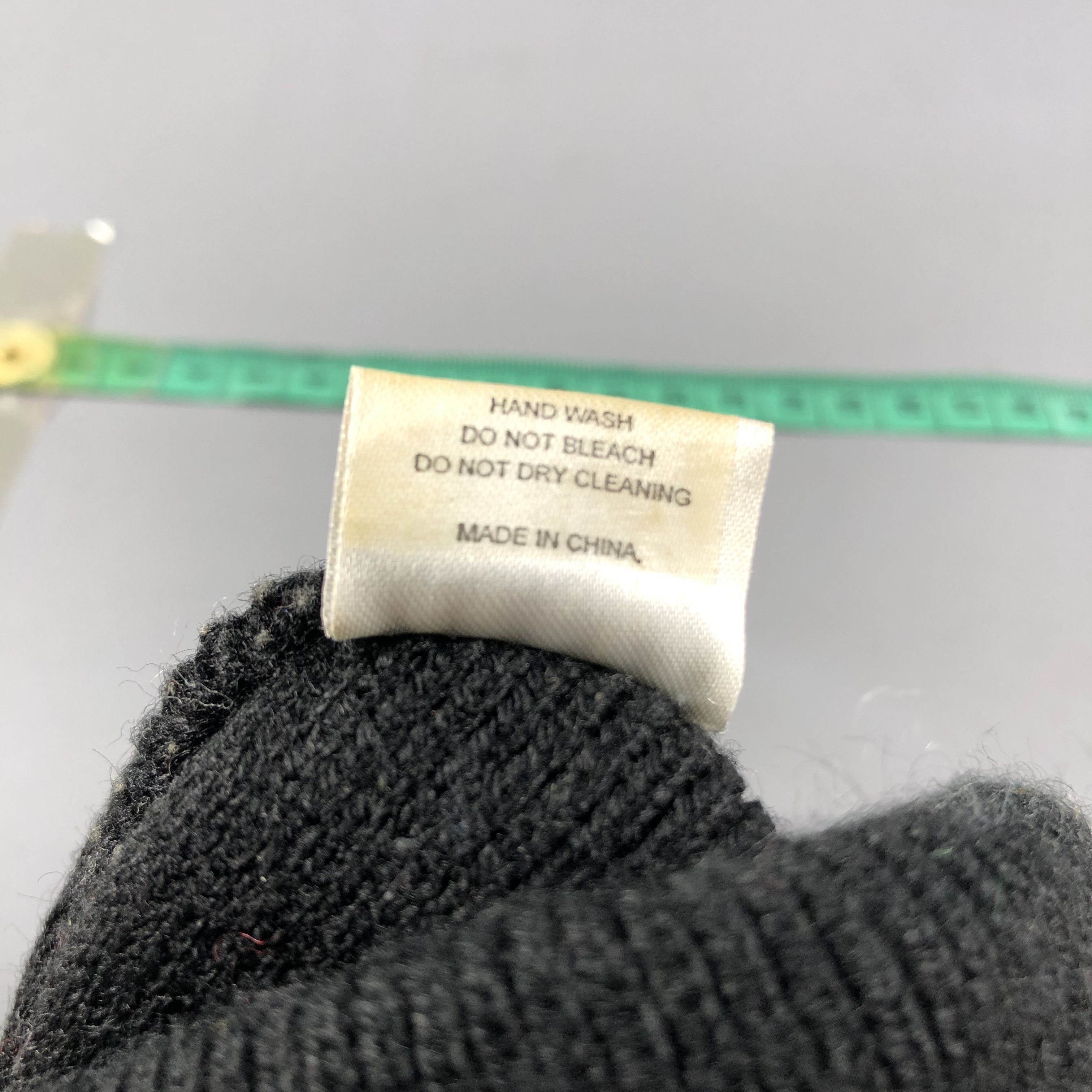 Playboy Playboy Fisherman Beanie Snowcap Snow Hat B657 Size ONE SIZE - 6 Thumbnail