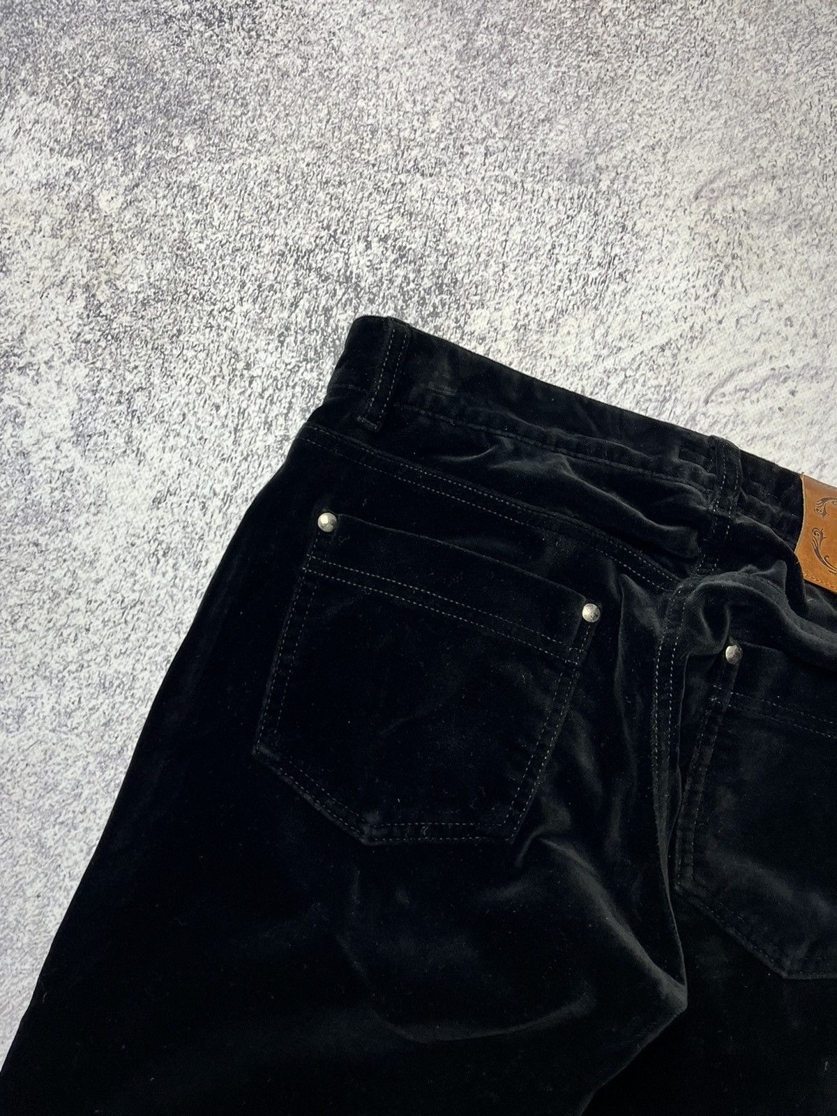 Burberry Vintage Burberry Velveteen Pants Y2K Size 28" / US 6 / IT 42 - 20 Thumbnail