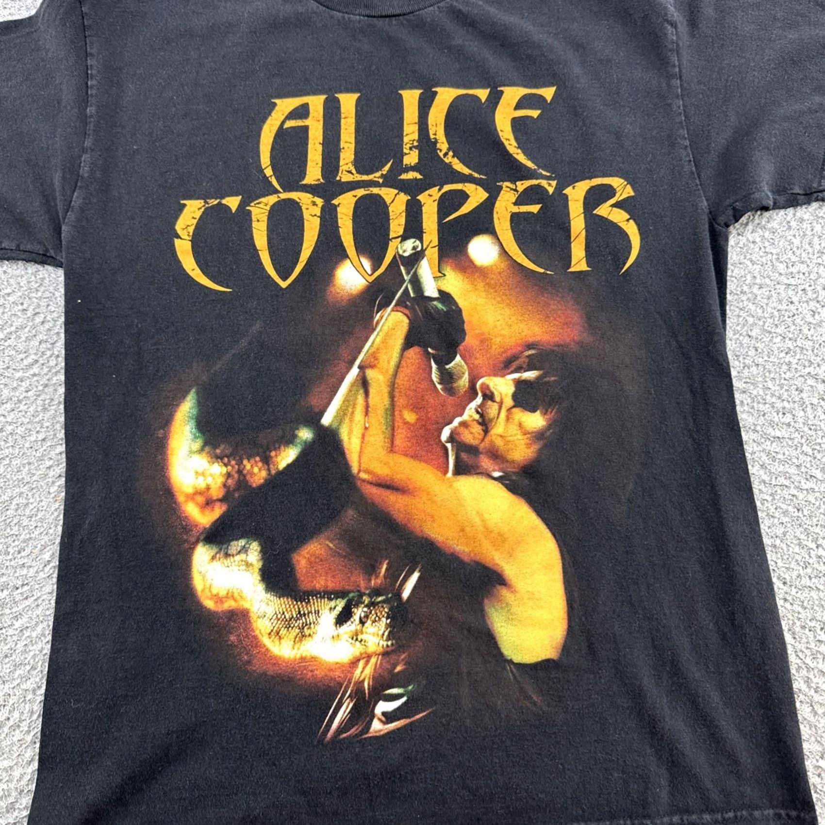 Bones VINTAGE Alice Cooper Shirt Mens M Black 2003 Bare Bones Tour Rock Band T-Shirt Collection Size US M / EU 48-50 / 2 - 2 Thumbnail