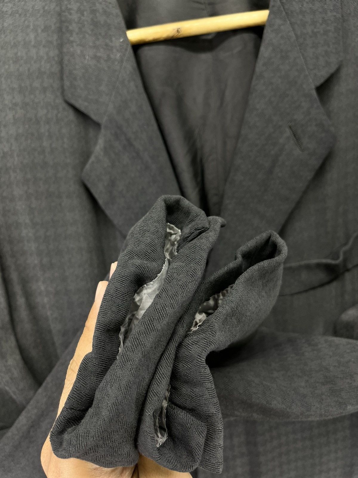 Giorgio Armani Vintage Giorgio Armani Black Blazers Coats Jacket Size US M / EU 48-50 / 2 - 12 Thumbnail