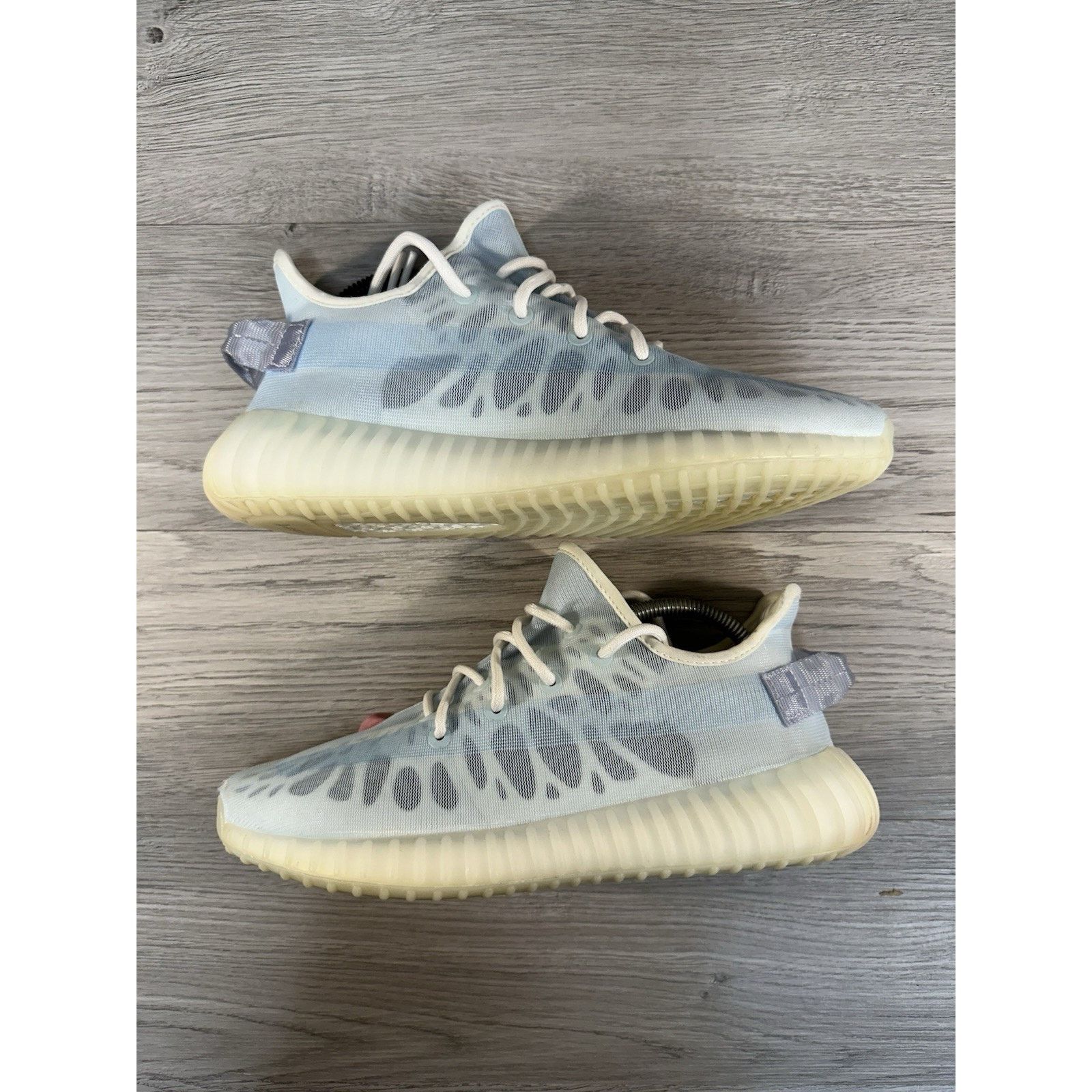 Adidas × Yeezy Adidas Yeezy Boost 350 V2 Mono Ice - Size 9 Size US 9 / EU 42 - 2 Thumbnail