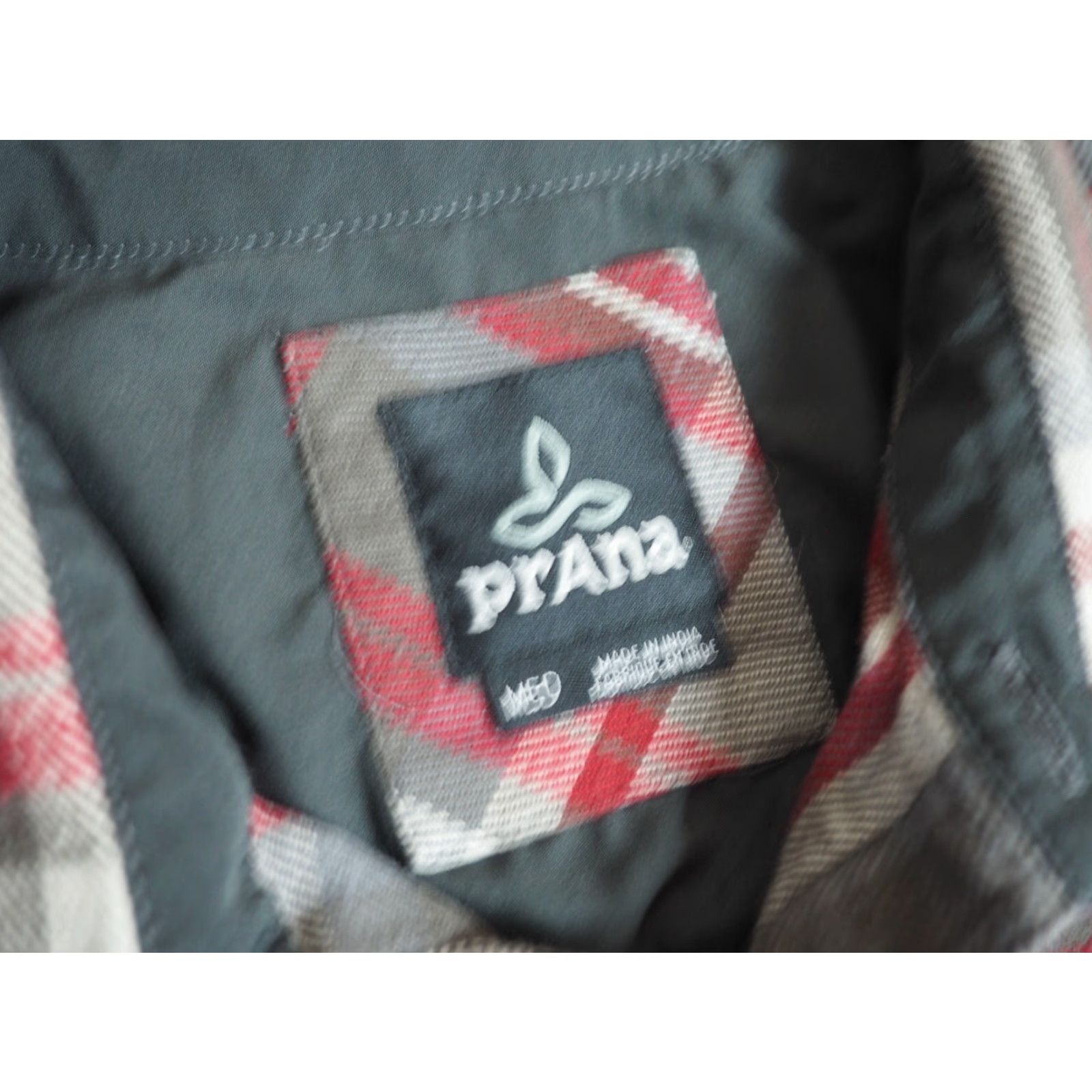 Prana prAna Shirt Mens M Button-Up Outdoor Flannel Plaid Red Gray Cotton EUC Size US M / EU 48-50 / 2 - 6 Thumbnail