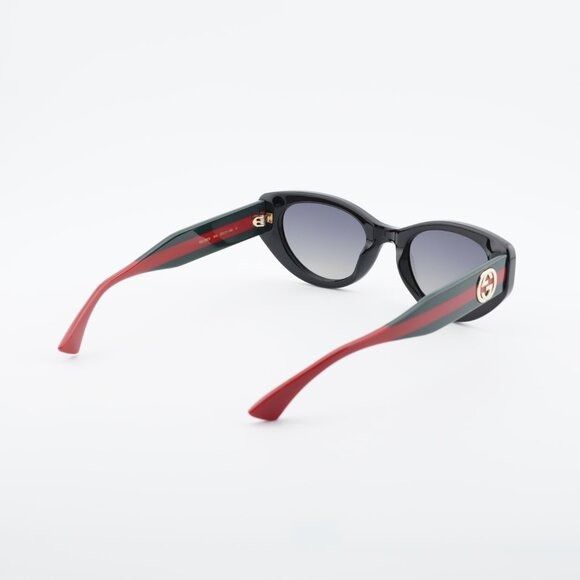 Gucci GG1862S 005 Sunglasses Black/Green Cat Eye Frame, Grey