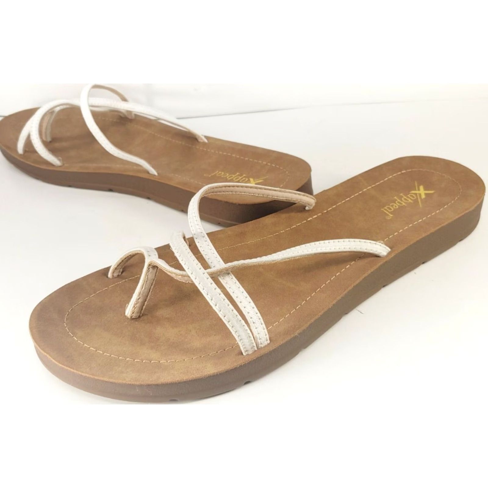 Vintage XAPPEAL Jenni Women's Flip Flop Sandal White Size 11 Slips On Straps Sandal Fashion Casual Shoes Womens Size US 10 / IT 40 - 2 Thumbnail