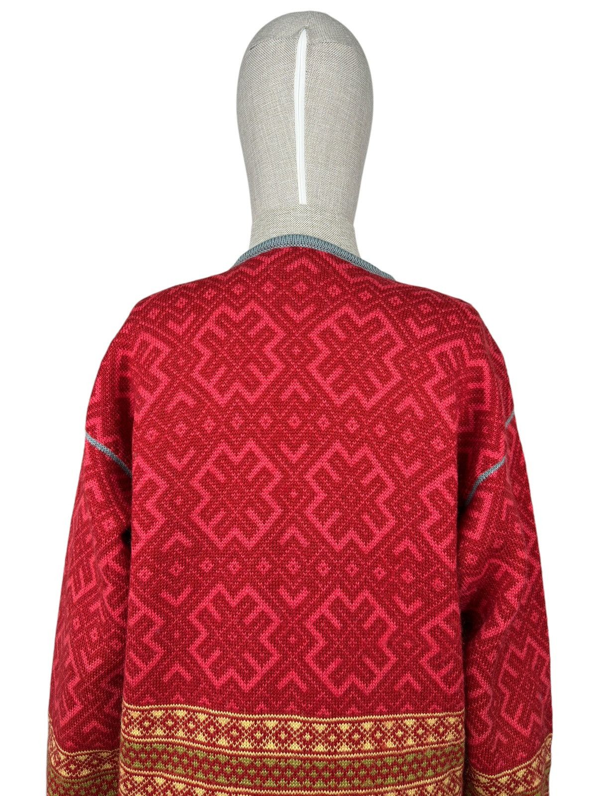 Other OLEANA 100% WOOL TRADITIONAL NORWEGIAN CARDIGAN SWEATER Size M / US 6-8 / IT 42-44 - 9 Thumbnail