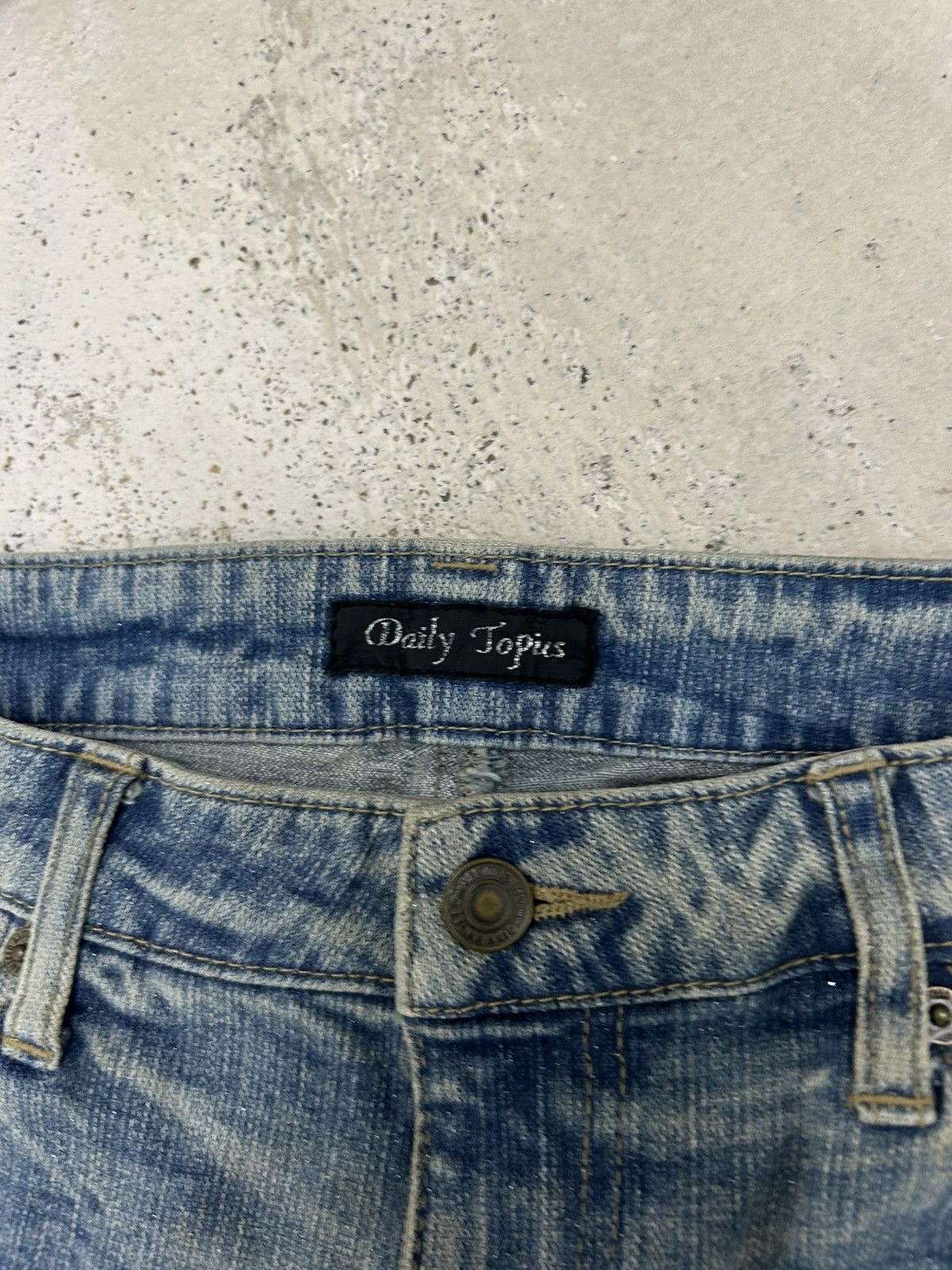 Le Grande Bleu (L.G.B.) Vintage Daily Topics Flare Striking Washed Denim Size US 30 / EU 46 - 10 Thumbnail