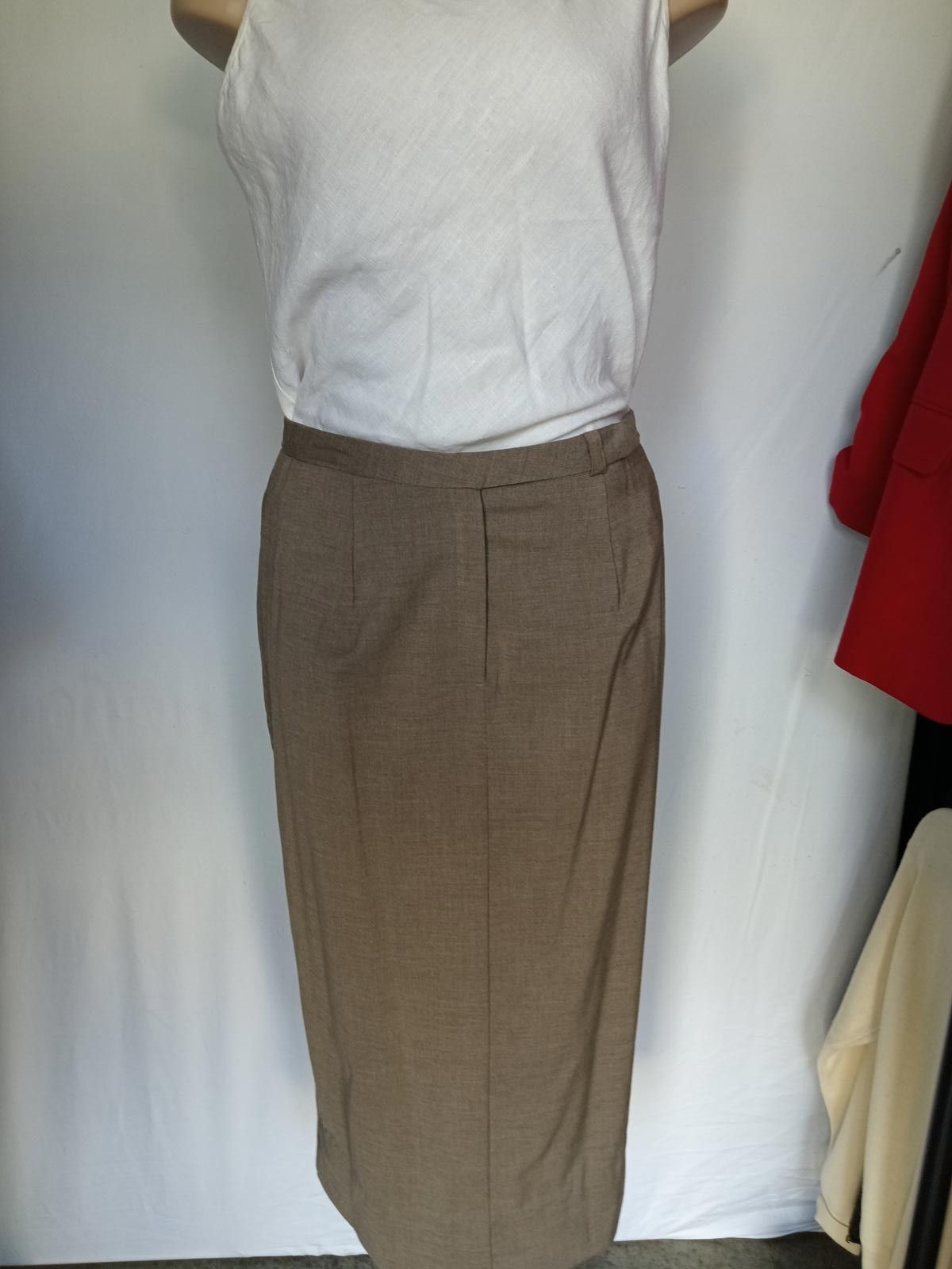 Designer Professional Women's Two-Piece Suit Set Size L / US 10 / IT 46 - 5 Thumbnail