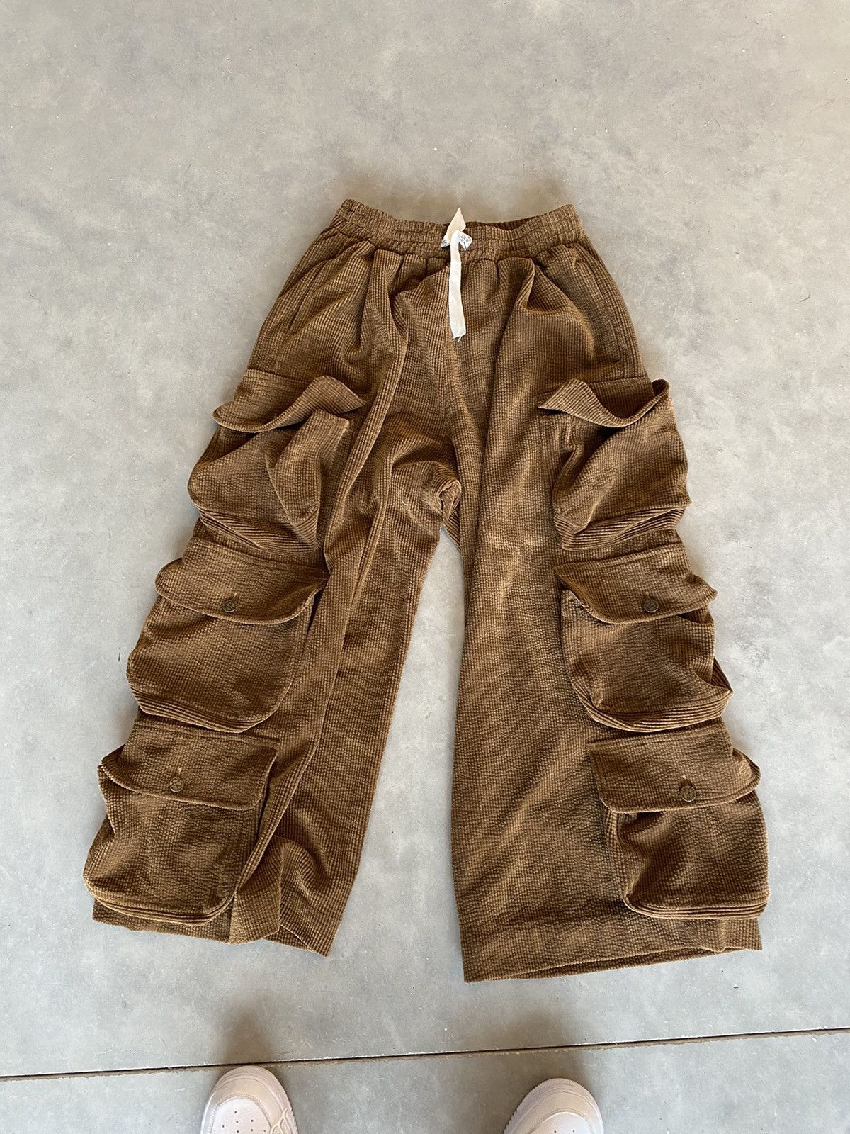 Other Nevereevern Corduroy Triple Cargo Pants Size US 36 / EU 52 - 1 Thumbnail