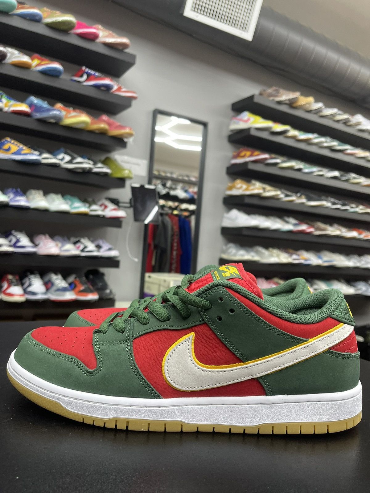 Nike Size 11.5 - Nike Dunk Low SB Seattle SuperSonics Size US 11.5 / EU 44-45 - 1 Thumbnail