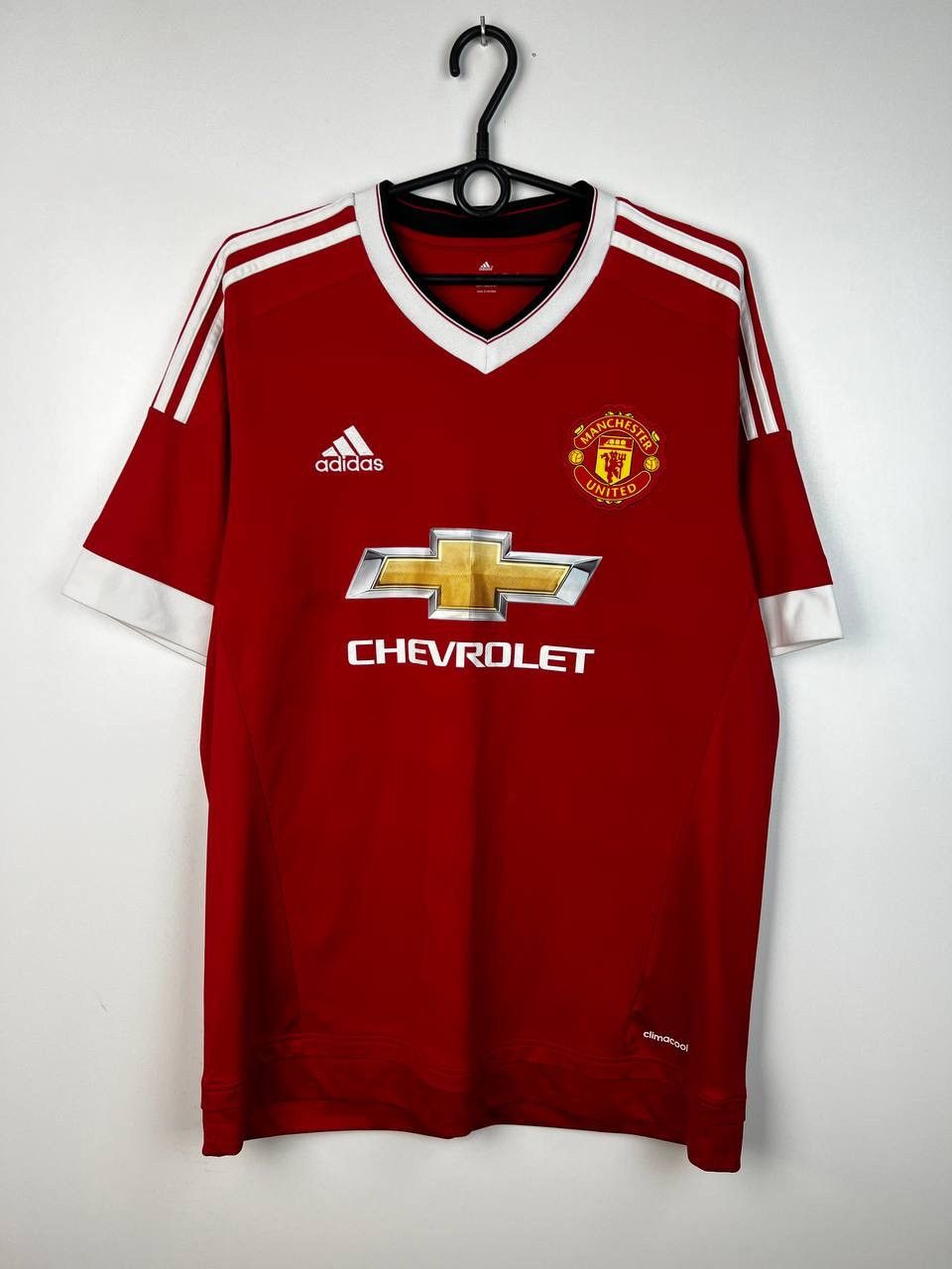 Manchester United Adidas Jersey t-shirts size L