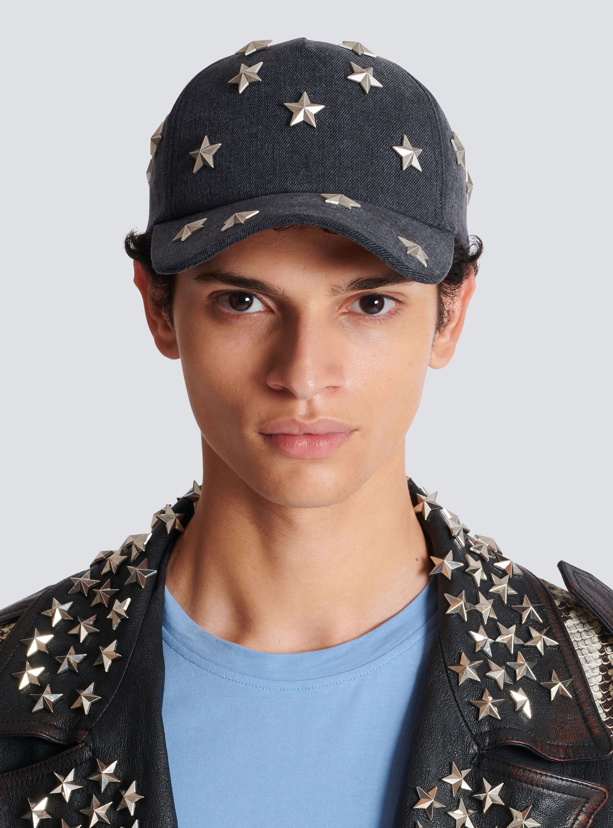 Balmain o1s1wg111025 Size: OS/Star Studded Denim Cap in Grey Size ONE SIZE - 4 Thumbnail