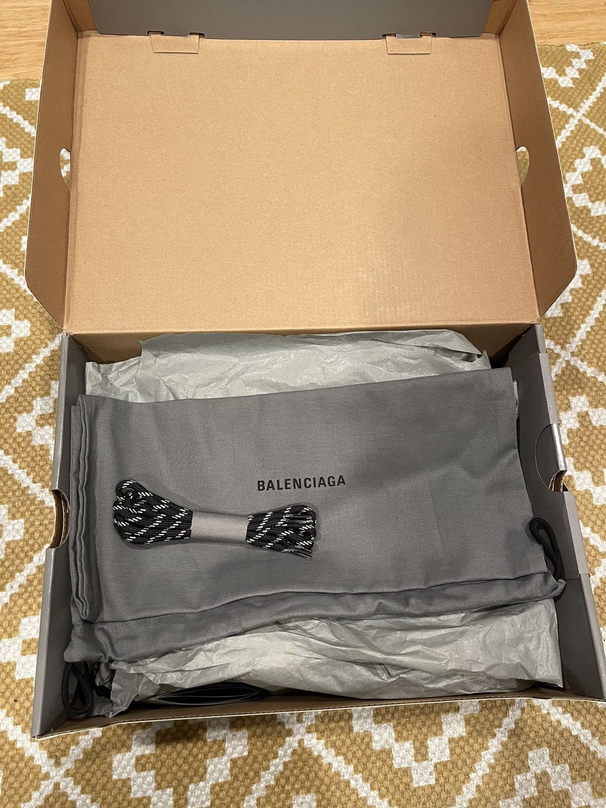 Balenciaga Balenciaga Triple S Size US 9 / IT 39 - 9 Thumbnail