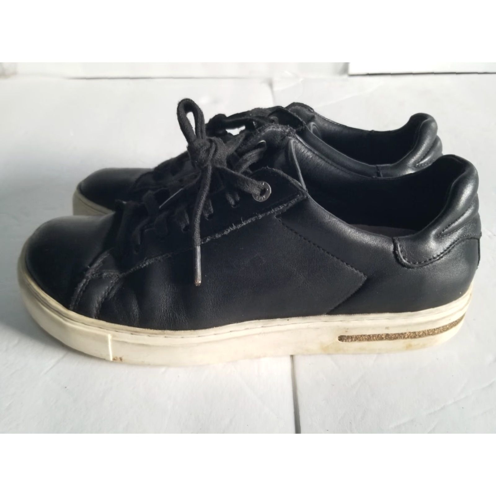 Birkenstock Birkenstock Sneaker Bend Low Womens Leather Black Size 39 US 8 Fashion Athletic Shoes Flaws See Pics Size US 8 / IT 38 - 7 Thumbnail