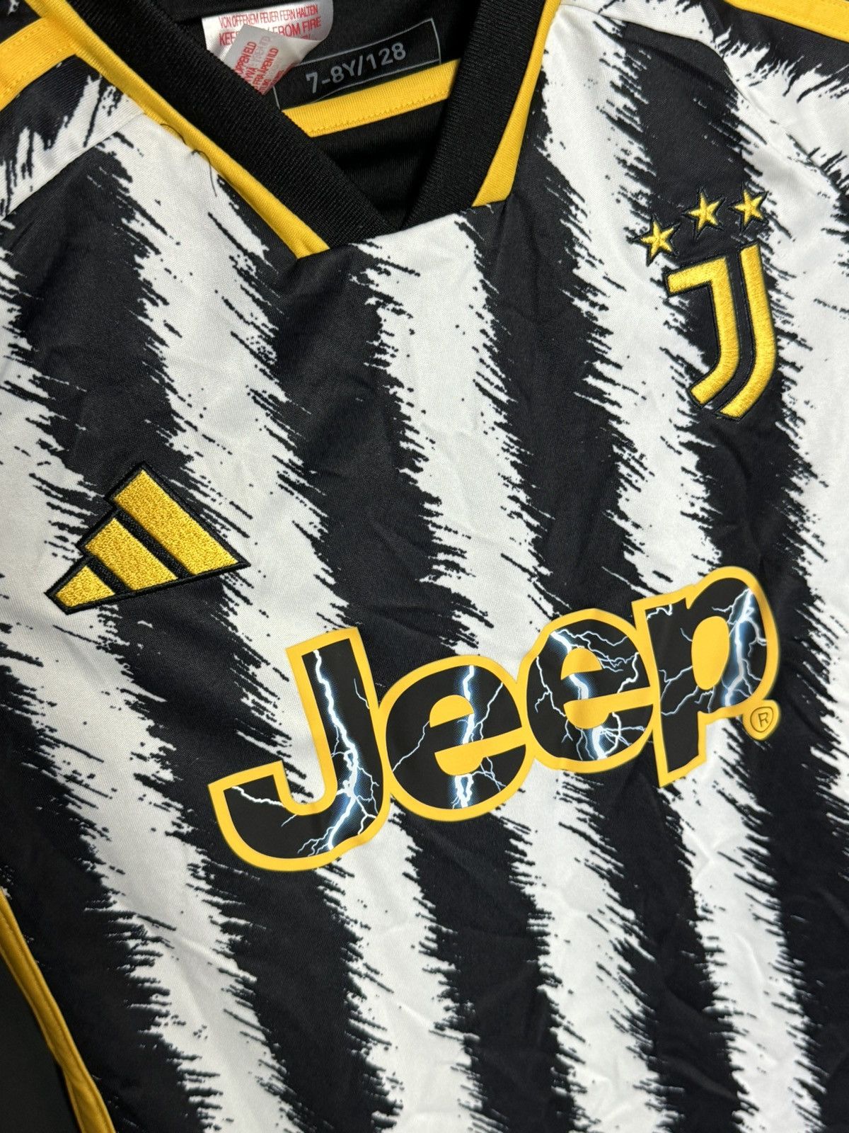 Adidas KIDS Juventus 23/24 Home Pogba Football Jersey T-Shirt Size US XS / EU 42 / 0 - 4 Thumbnail