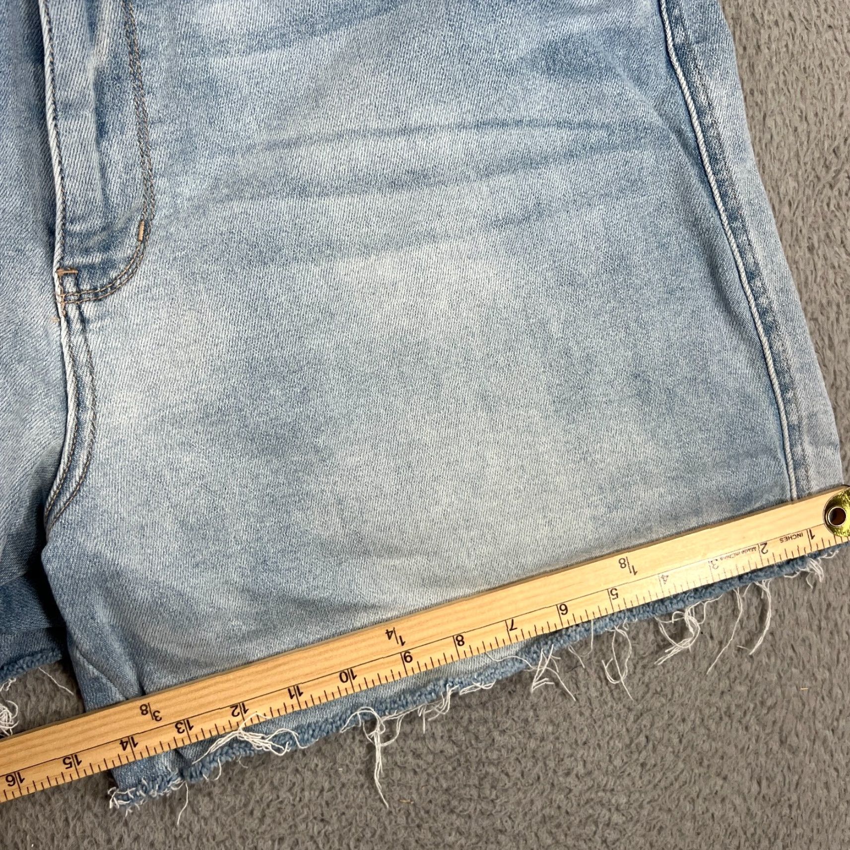 Denime JUDY BLUE Denim Cut-Off Shorts Women’s 2XL Blue Distressed Stretch JB15207LT Size 40" / US 18 - 2 Thumbnail