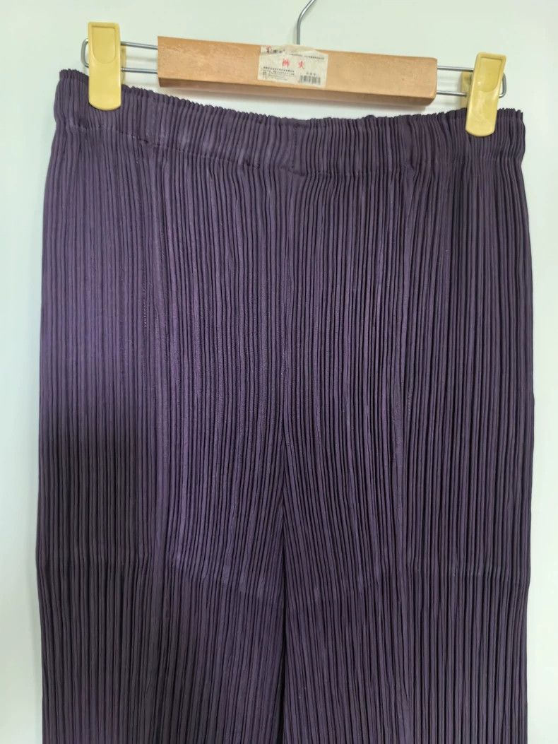 Issey Miyake Issey Miyake size:1 Purple pleated pants Size 42" / US 20 - 2 Thumbnail