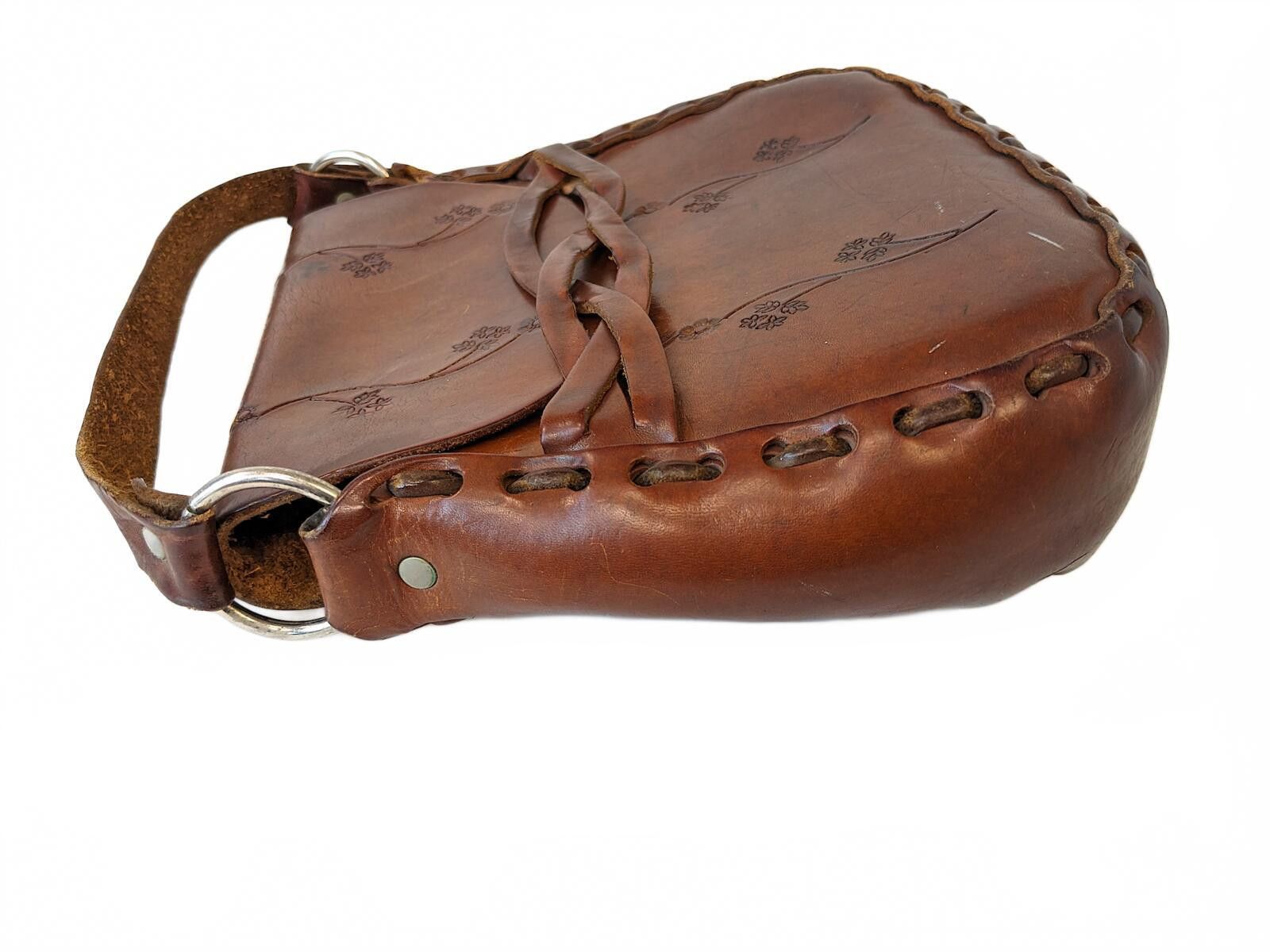 Vintage Vintage Handmade Handbag Women Canada Boho '70s Aged Leather Size ONE SIZE - 5 Thumbnail
