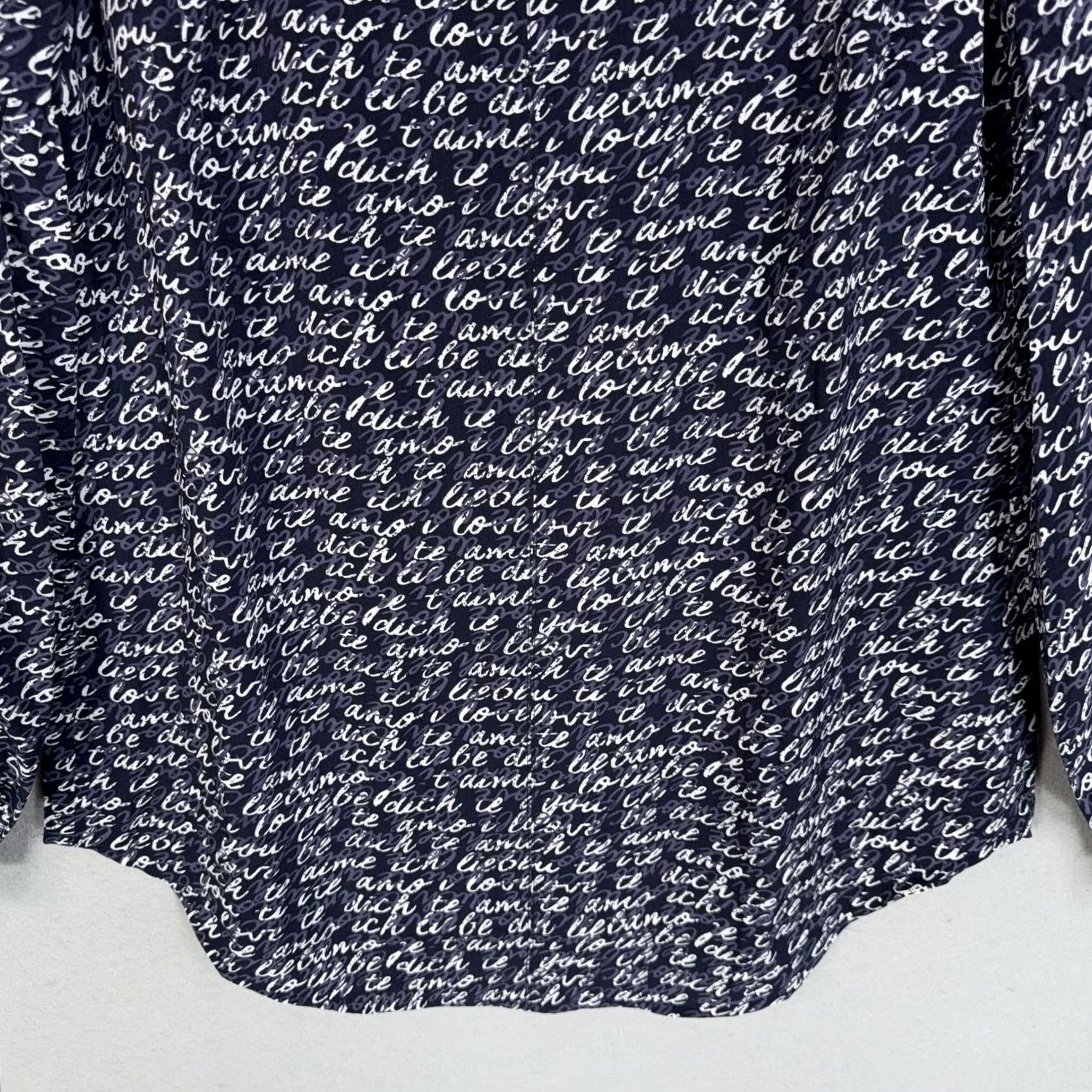 Vintage Cabi Blouse Womens Small Blue Love Te Amo Script Balloon Tunic Top Feminine Work Size S / US 4 / IT 40 - 3 Thumbnail