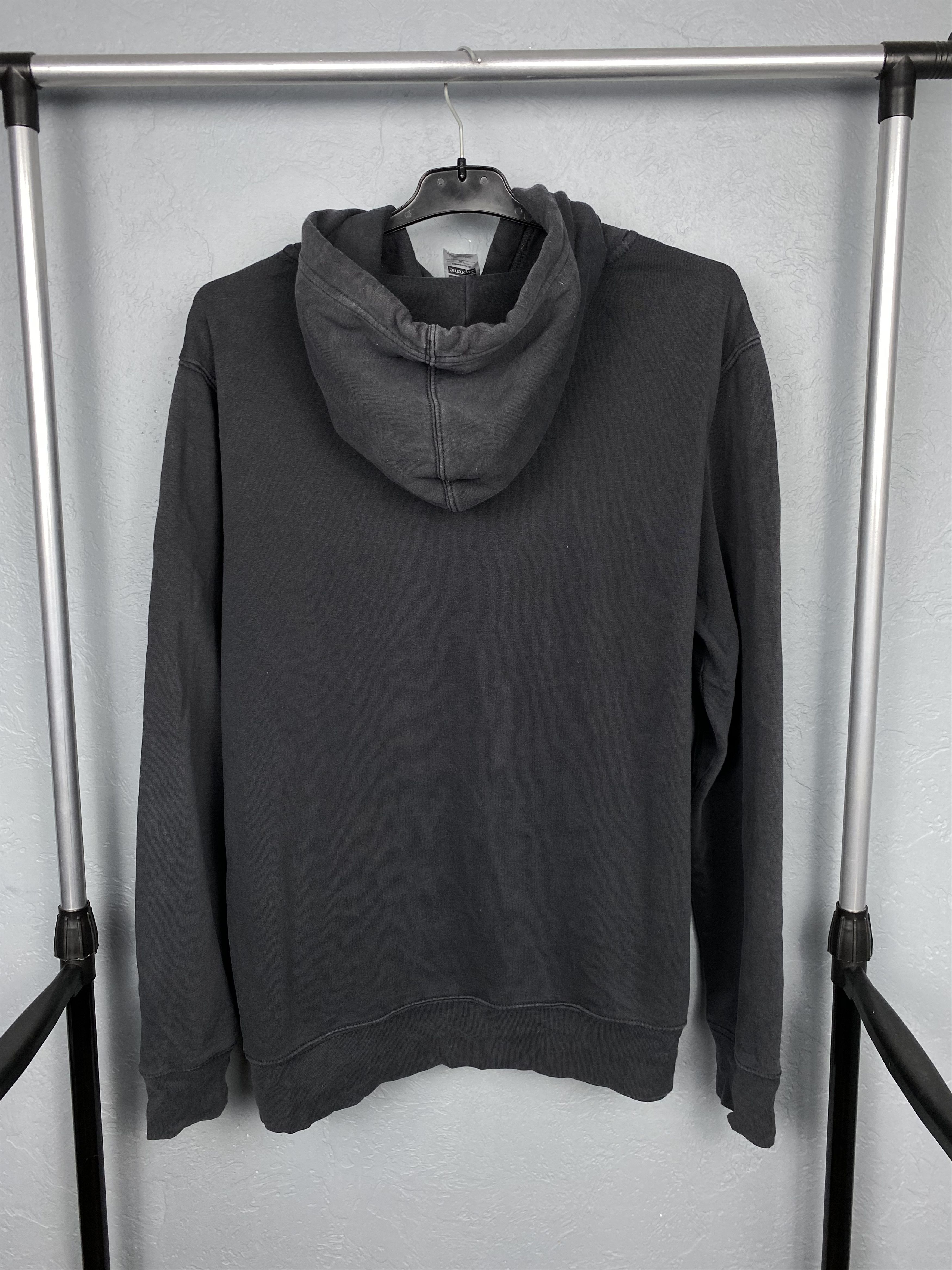 Supreme × The North Face FW18 Supreme The North Face Photo Hoodie 2018 TNF Size US L / EU 52-54 / 3 - 3 Thumbnail