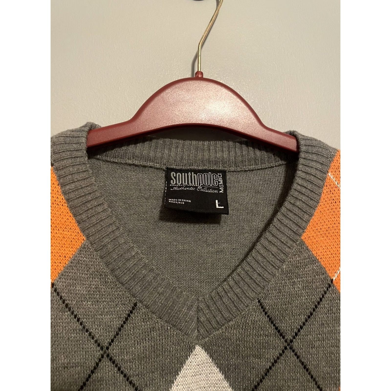 Southpole VINTAGE Southpole Sweater Mens Argyle Print Pullover V-Neck Size L Orange Grey Knit Cotton Long Sleeve Retro 90s Mens Size US XXL / EU 58 / 5 - 3 Thumbnail