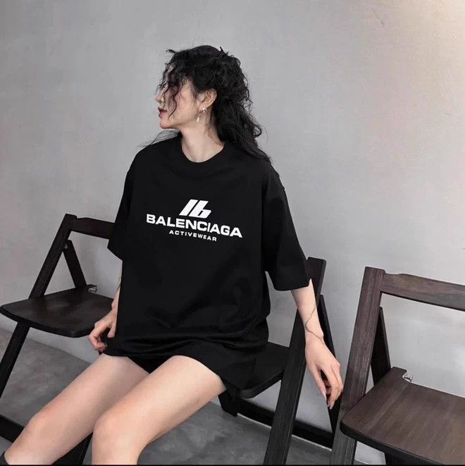 Balenciaga Balenciaga 24 Activewear Logo Print Black Tee L Size US L / EU 52-54 / 3 - 9 Thumbnail