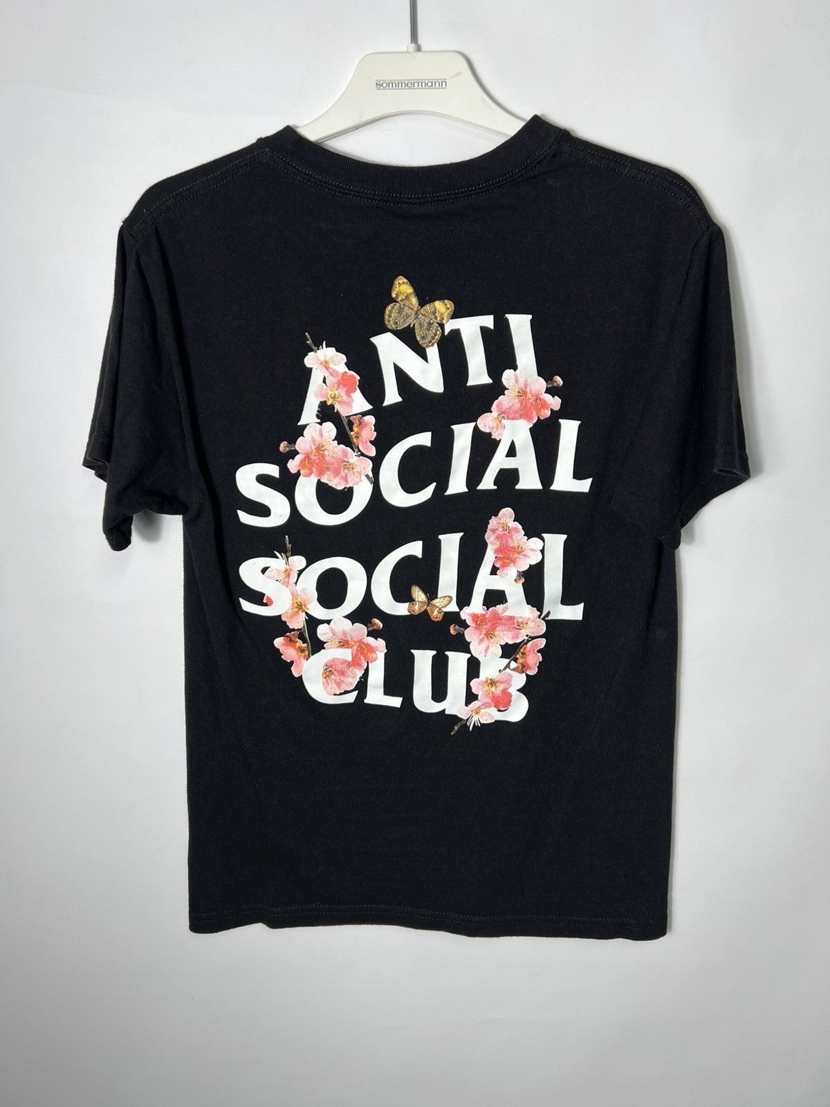 Anti Social Social Club Streetwear y2k Anti Social Social Club Flowers Big Logo Tee Size US S / EU 44-46 / 1 - 5 Thumbnail