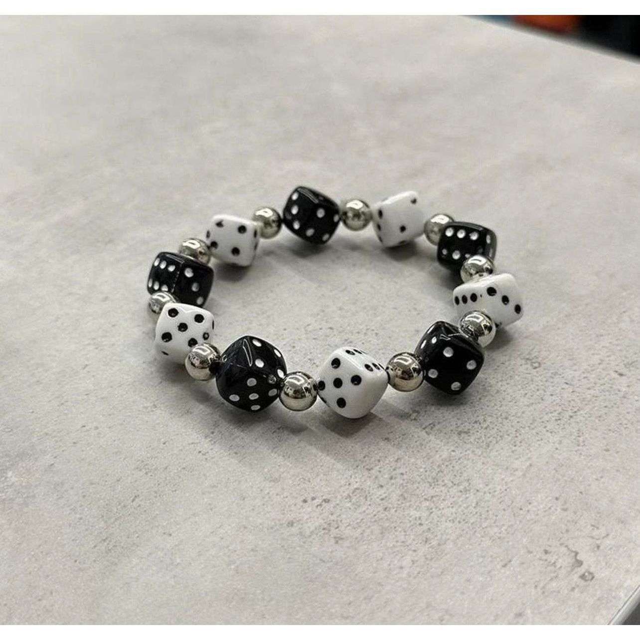 Other Vintage style dice charm bracelet Size ONE SIZE - 1 Thumbnail
