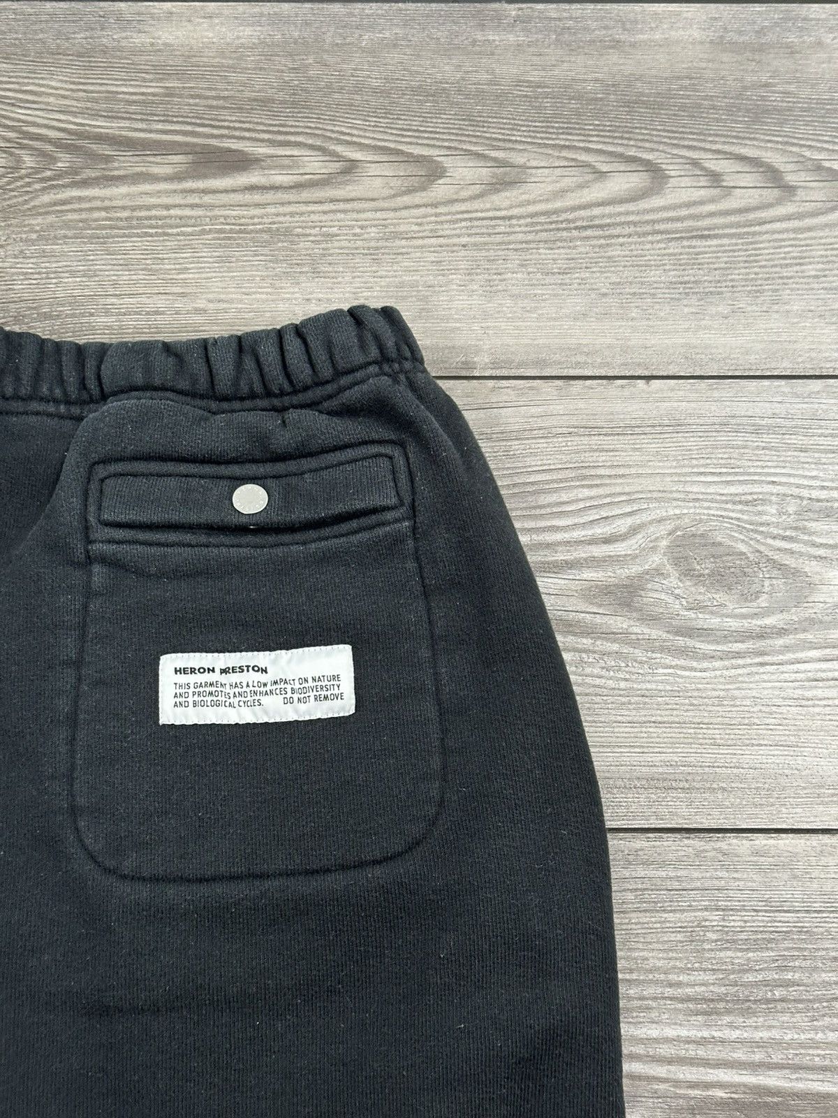 Heron Preston Heron Preston Sweat Shorts Size US 31 - 4 Thumbnail