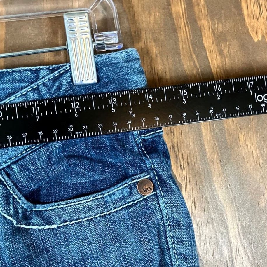 BKE BKE Womens Jeans Capri Blue Denim Starlite Whiskered Heavy Stitching 25 Inseam 19.5 Size 28" / US 6 / IT 42 - 6 Thumbnail