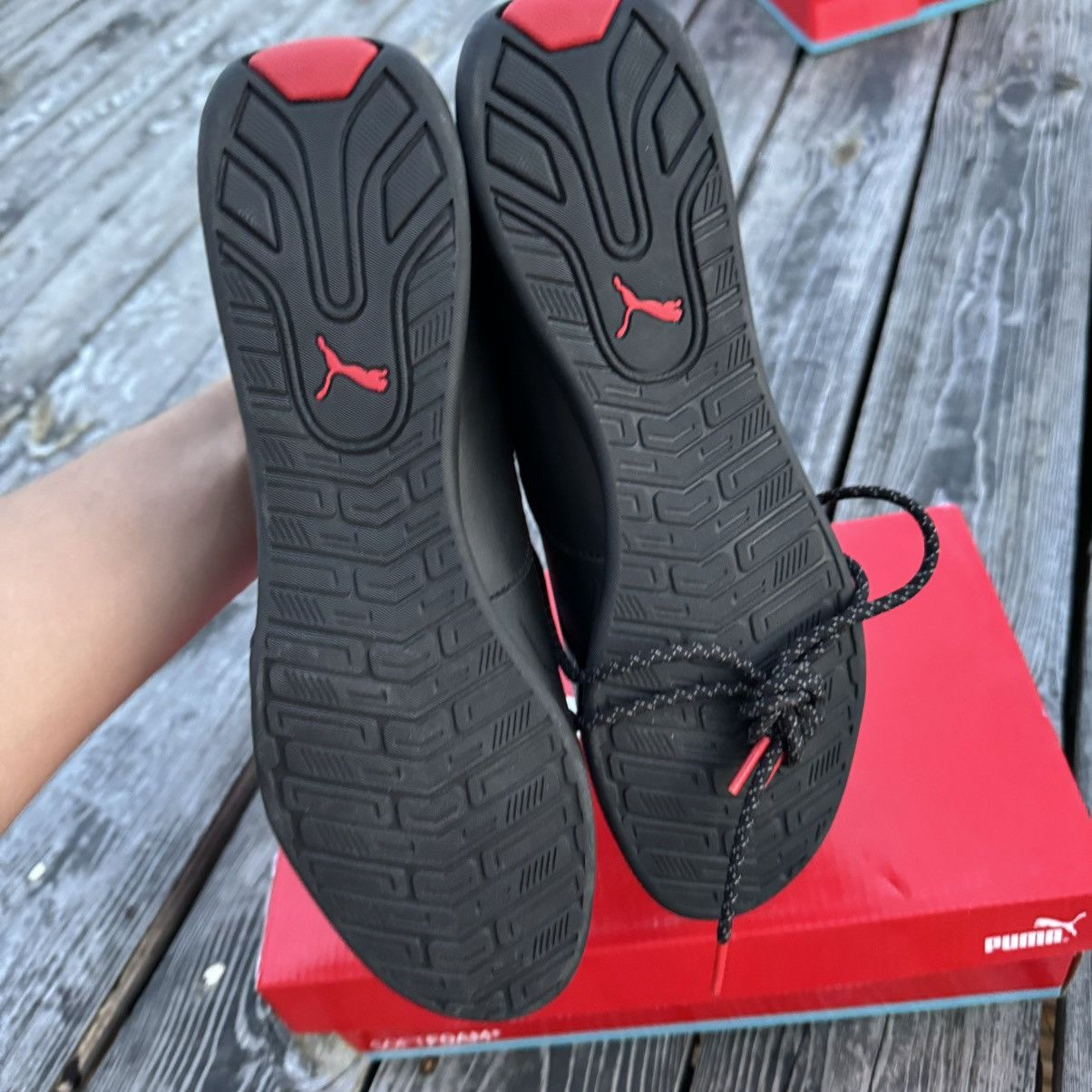 Ferrari × Puma Puma Scuderia Ferrari Drift Cat Motorsport 306864-01 11US Size US 10.5 / EU 43-44 - 8 Thumbnail