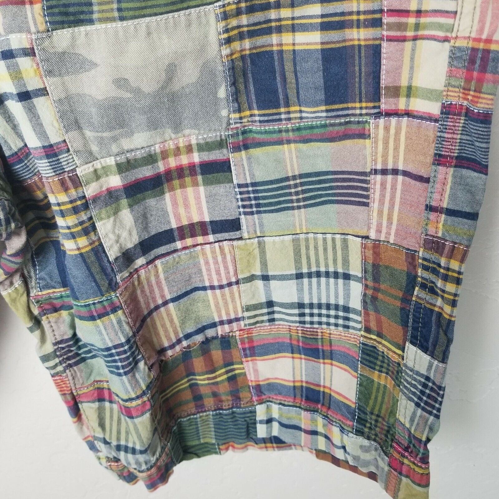 American Eagle Outfitters American Eagle Mens Madras Plaid Patchwork Shorts Size 32 Size US 32 / EU 48 - 3 Thumbnail