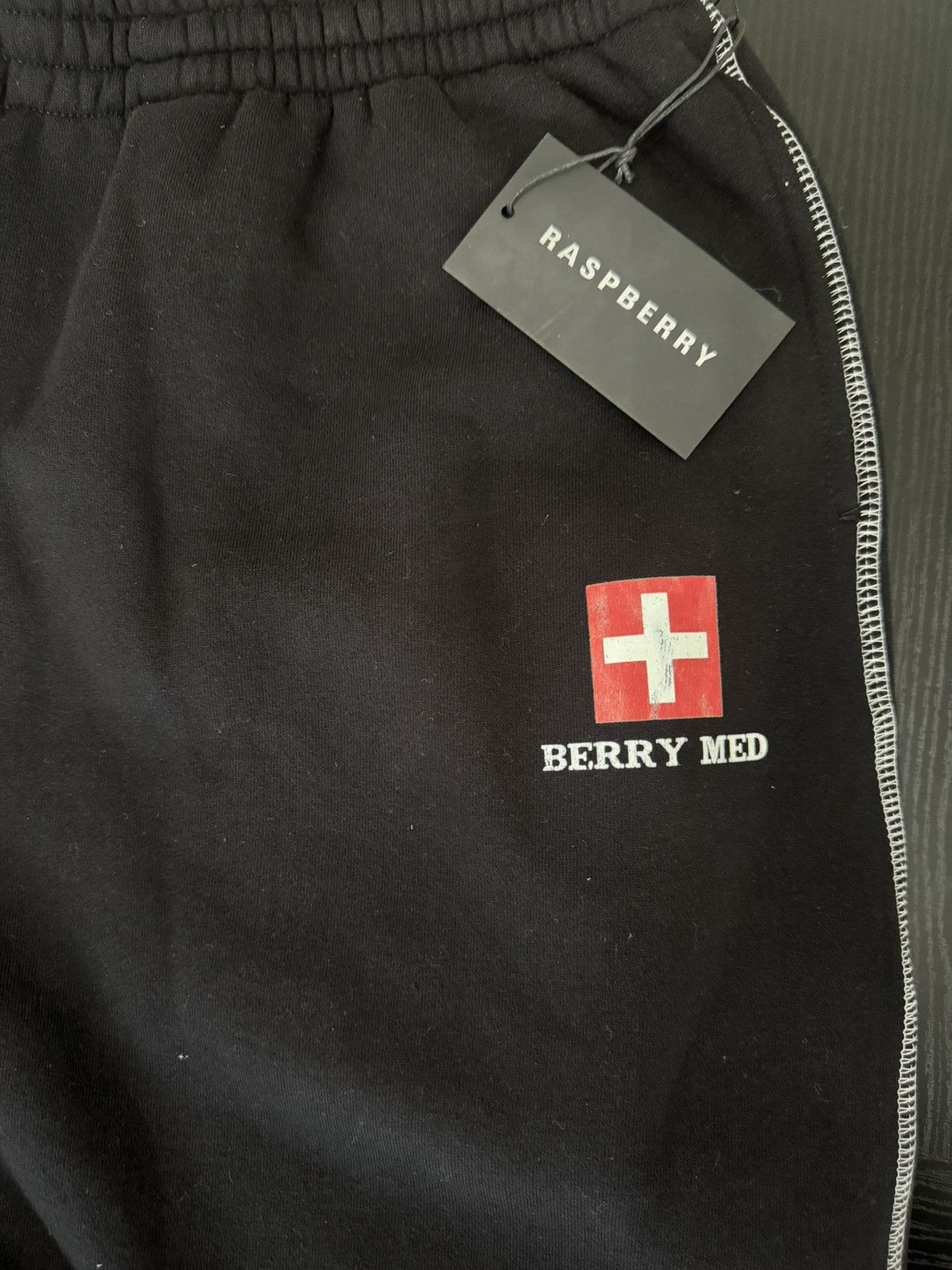 The GV Gallery The Gv Gallery Berry Med Sweats Size US 32 / EU 48 - 4 Thumbnail