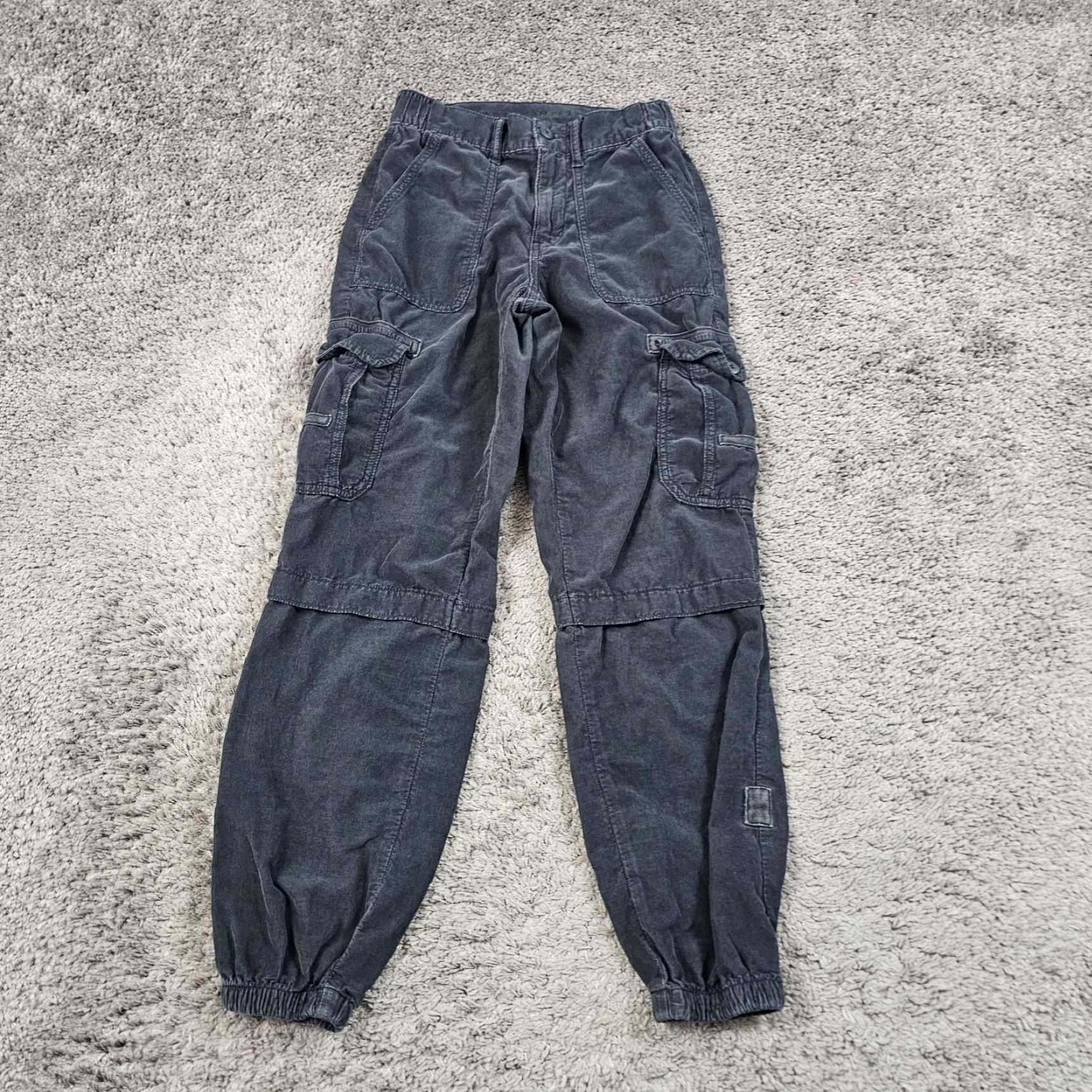 American Eagle Outfitters VINTAGE American Eagle Cargo Pants Womens Medium Gray Corduroy Tapered Mid Rise 23x28 Size 24" / US 00 / IT 34 - 2 Thumbnail