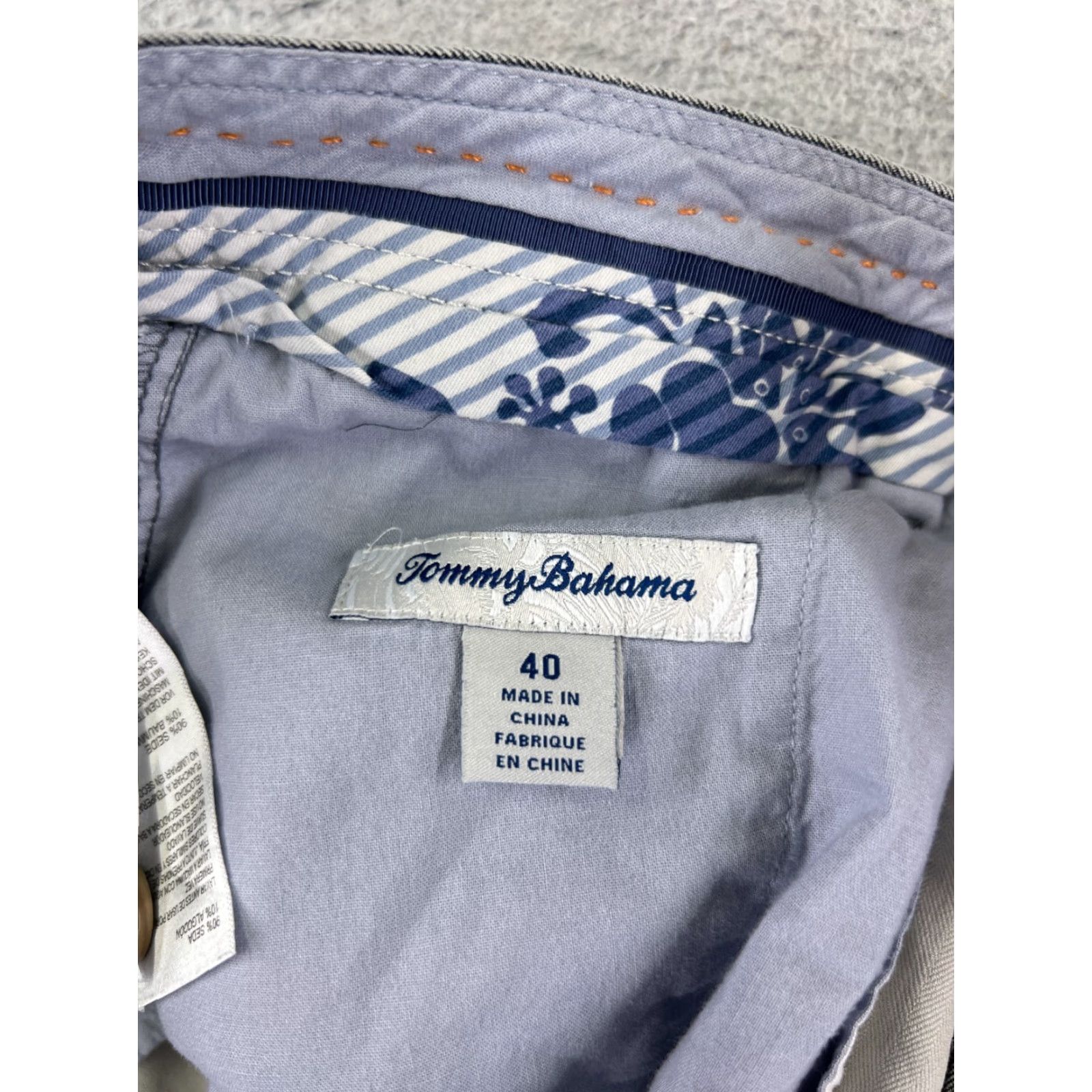 Tommy Bahama Tommy Bahama Shorts Men 40 Gray Silk Cotton Blend Herringbone Vacation Resort Size US 40 / EU 56 - 7 Thumbnail