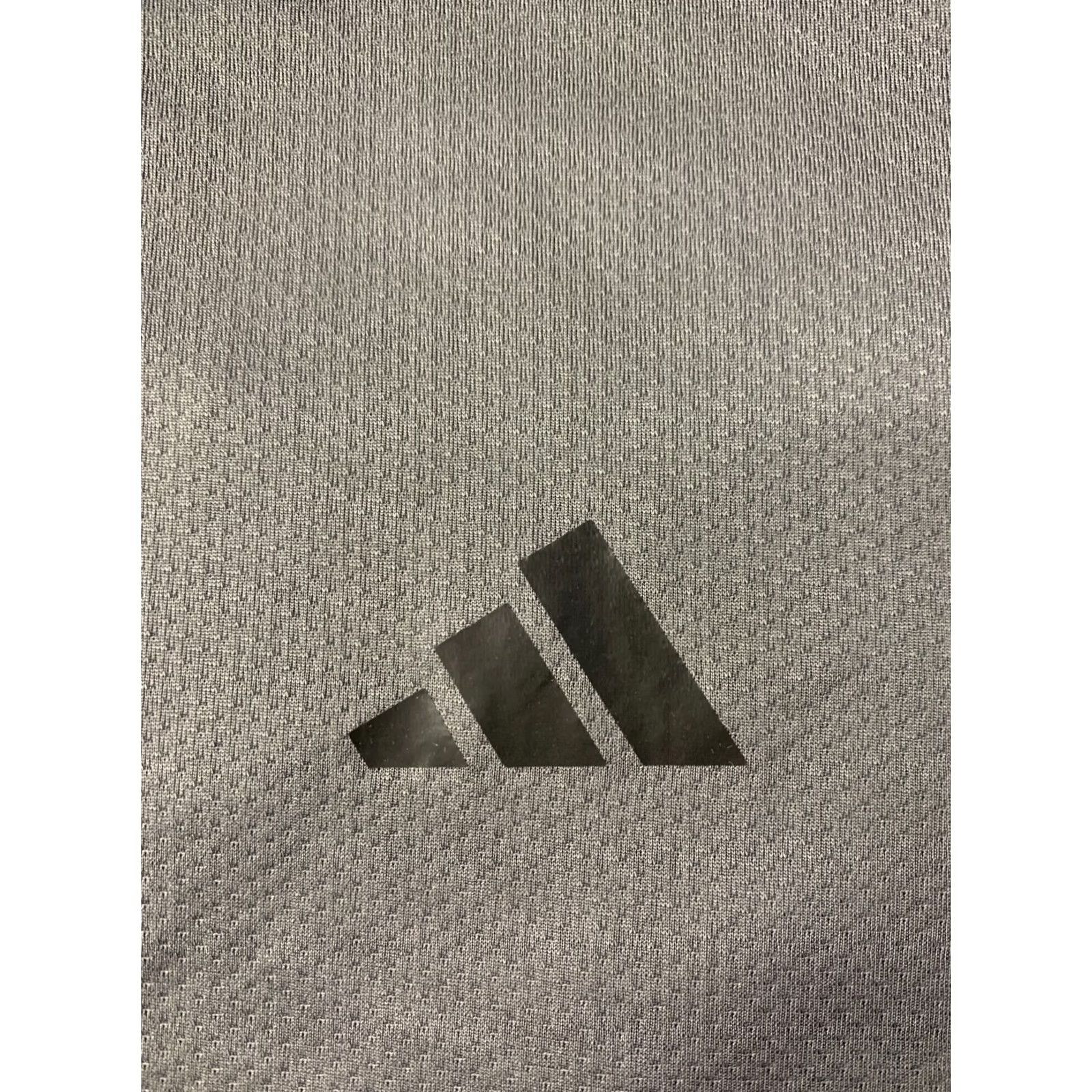 Adidas ADIDAS PERFORMANCE POLO SHIRT Mens Football Jersey 2024 L Gray Short Sleeve 100% Polyester Recycled Comfort Classic polo Size US L / EU 52-54 / 3 - 3 Thumbnail