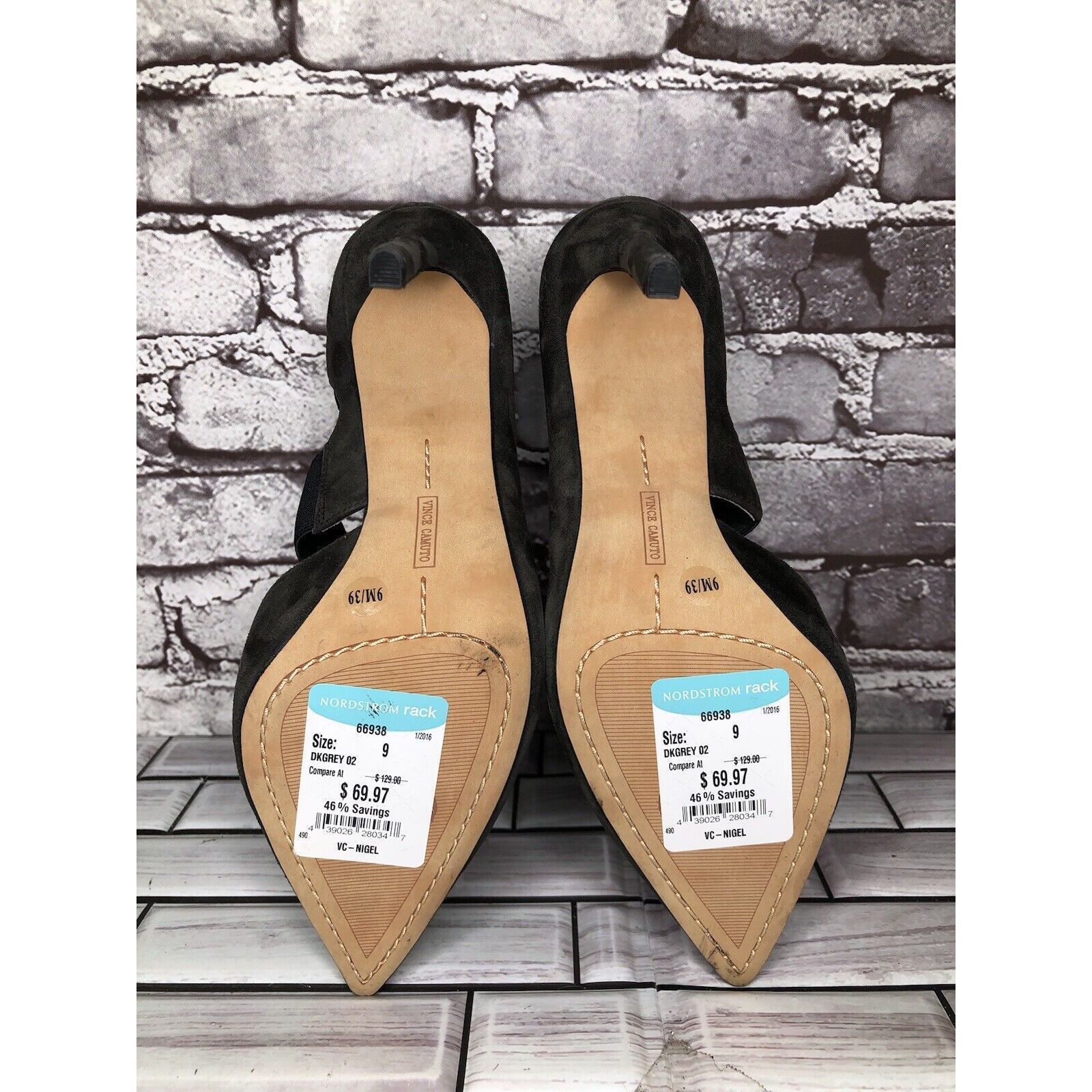 Vince Camuto Vince Camuto Nigel Charcoal Gray Suede Elastic Pointed Toe H Size US 9 / IT 39 - 6 Thumbnail