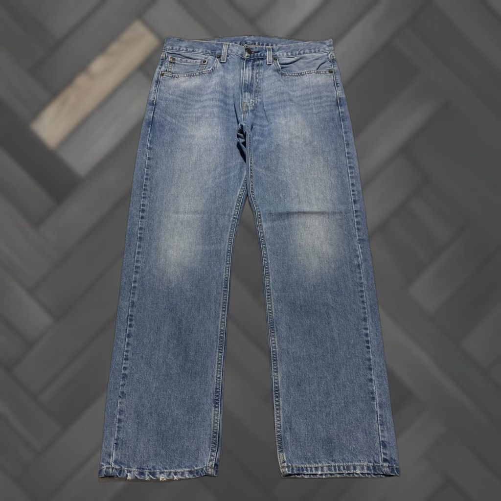 Levi's Levi's 505 Jeans Mens 34x30 Blue Regular Fit Straight Zip Fly Denim 5-Pocket Mens Jeans Regular 34 Levi's Size US 34 / EU 50 - 1 Thumbnail