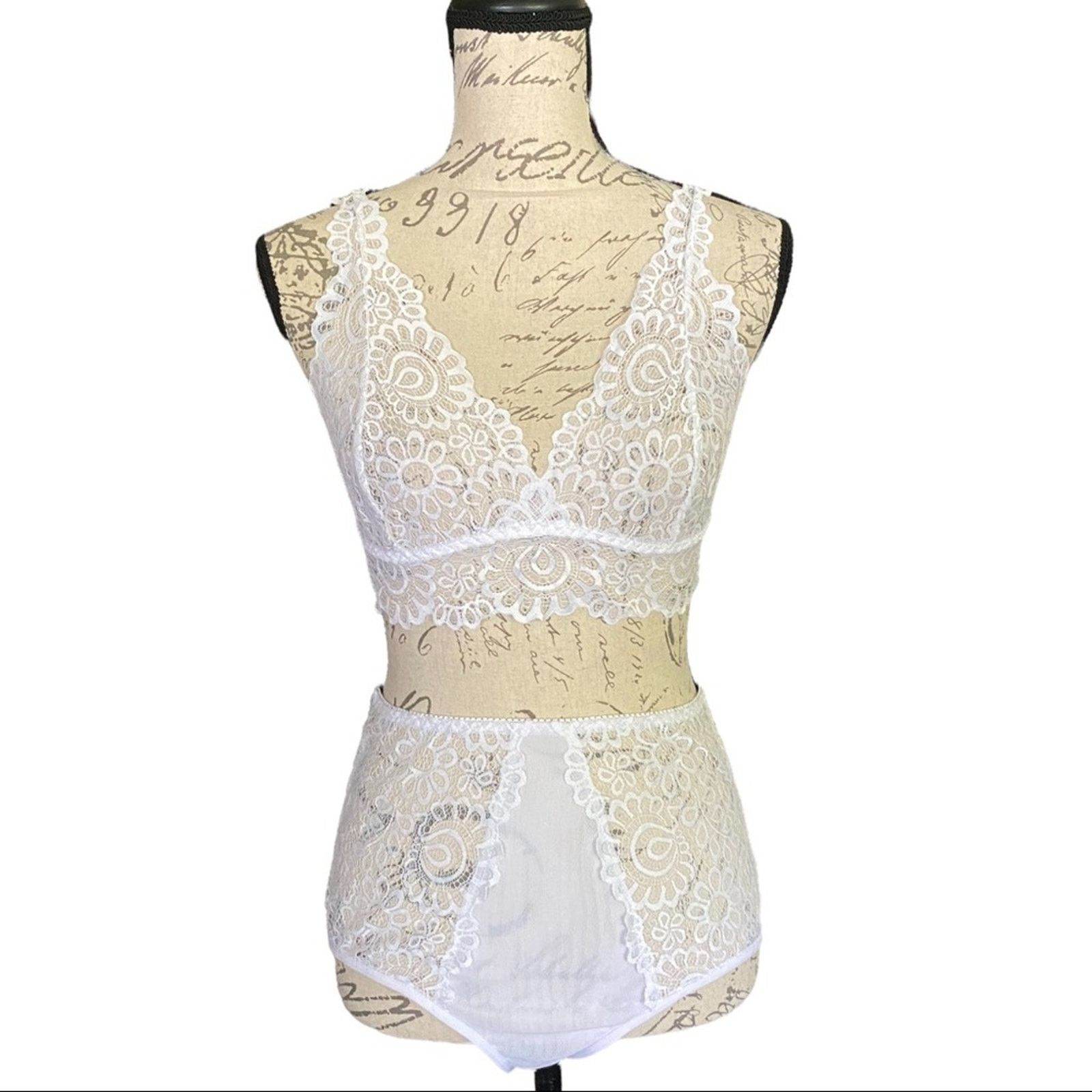White Lace Bra & High Waisted Panty Set Medium Nwot, Women's