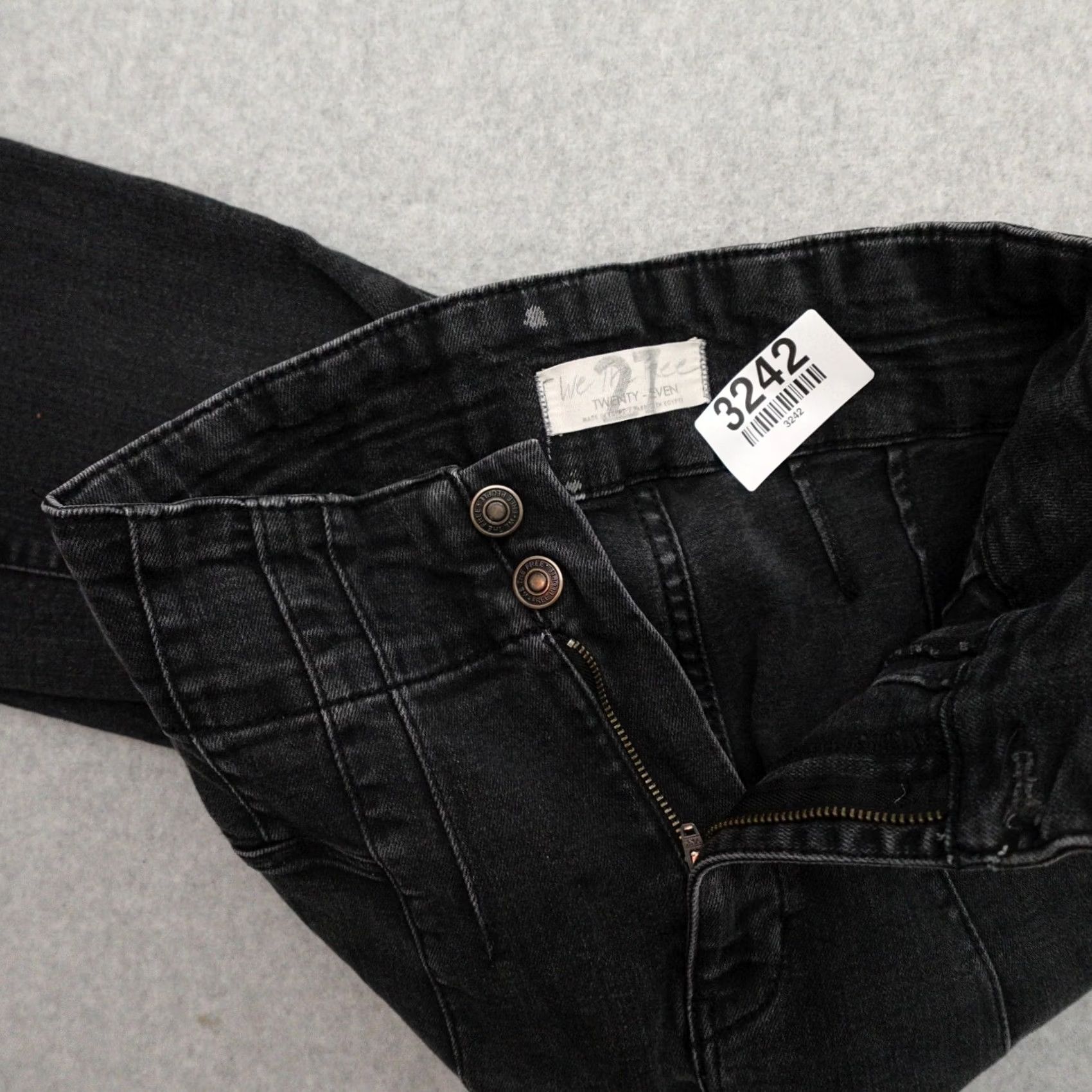 Vintage We The Free Denim Jeans Black Bell Bottoms High Rise Button 27x31 Flared 27x31 Womens 90s Style Size 27" / US 4 / IT 40 - 3 Thumbnail