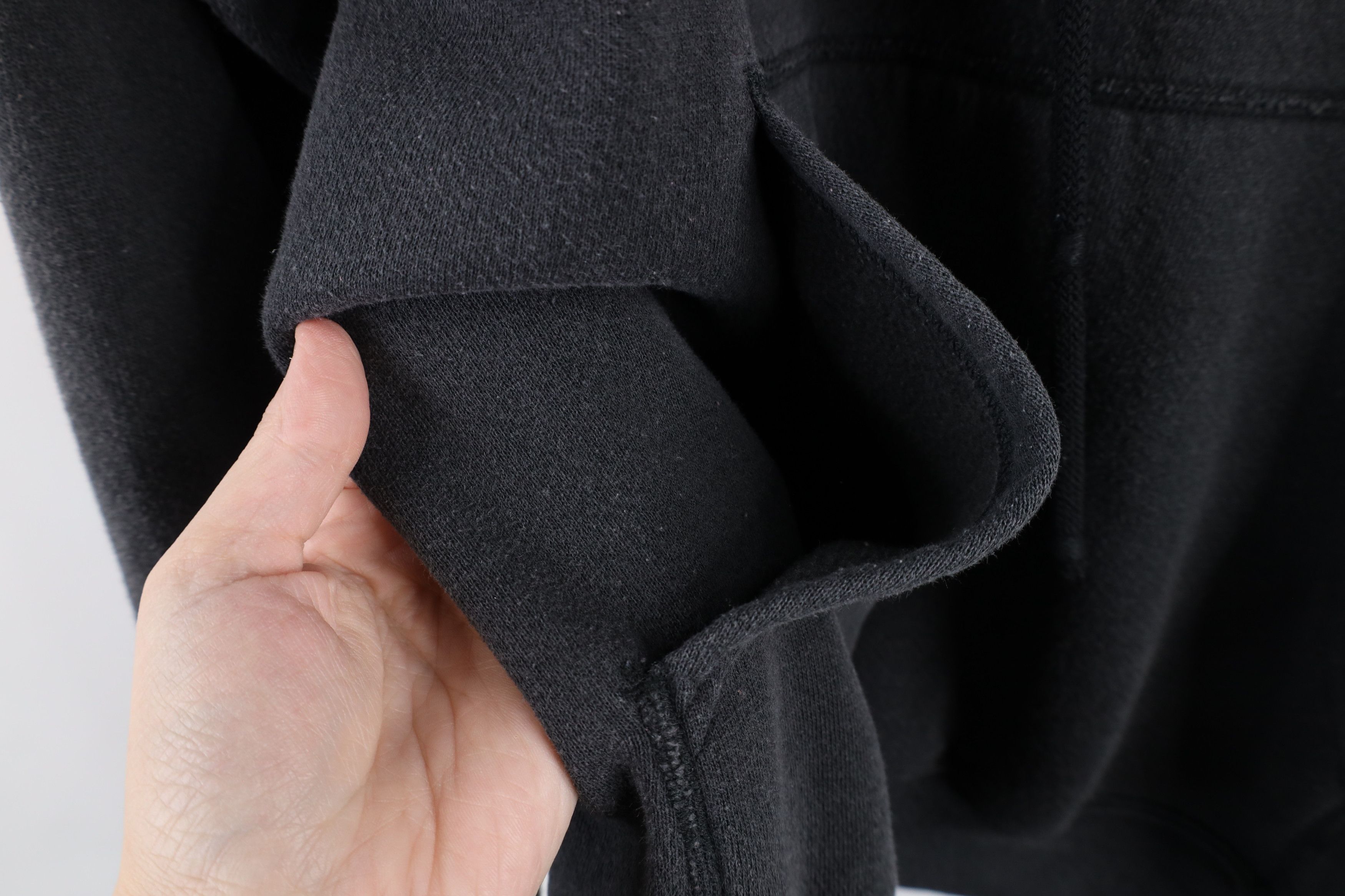 Vintage Vintage 90s Streetwear Faded Blank Hoodie Sweatshirt Black Size US S / EU 44-46 / 1 - 5 Thumbnail