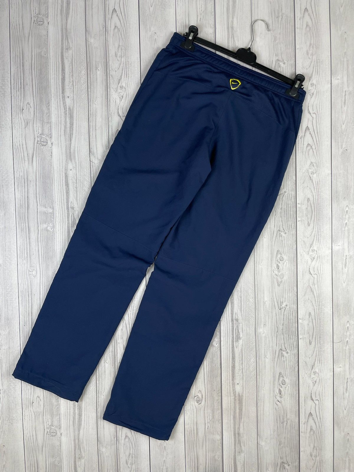 Nike Vintage nike Barcelona soccer pants size S logo Y2K drill Size US 30 / EU 46 - 6 Thumbnail